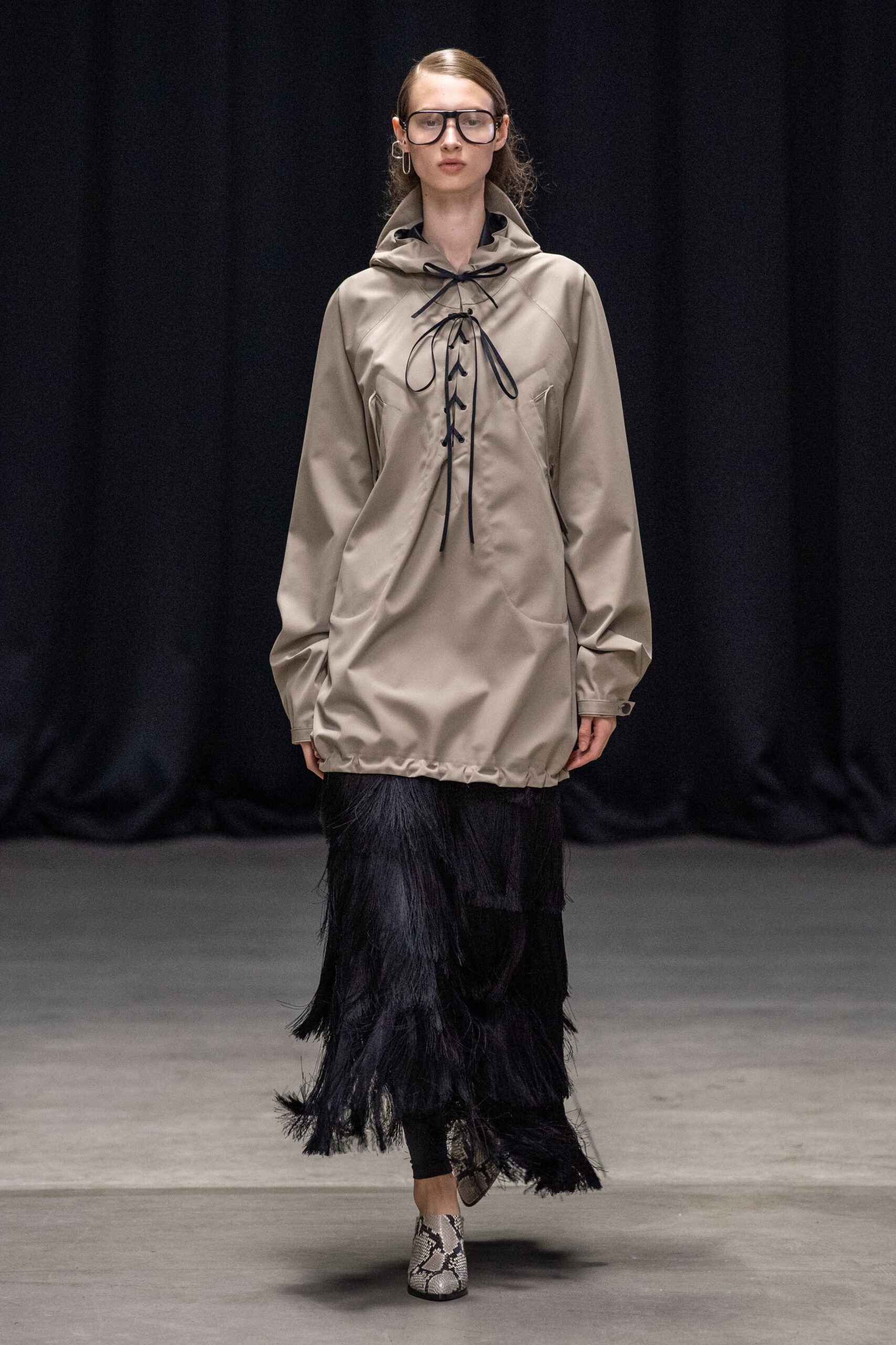Hyke Tokyo S/S 20 Look 6