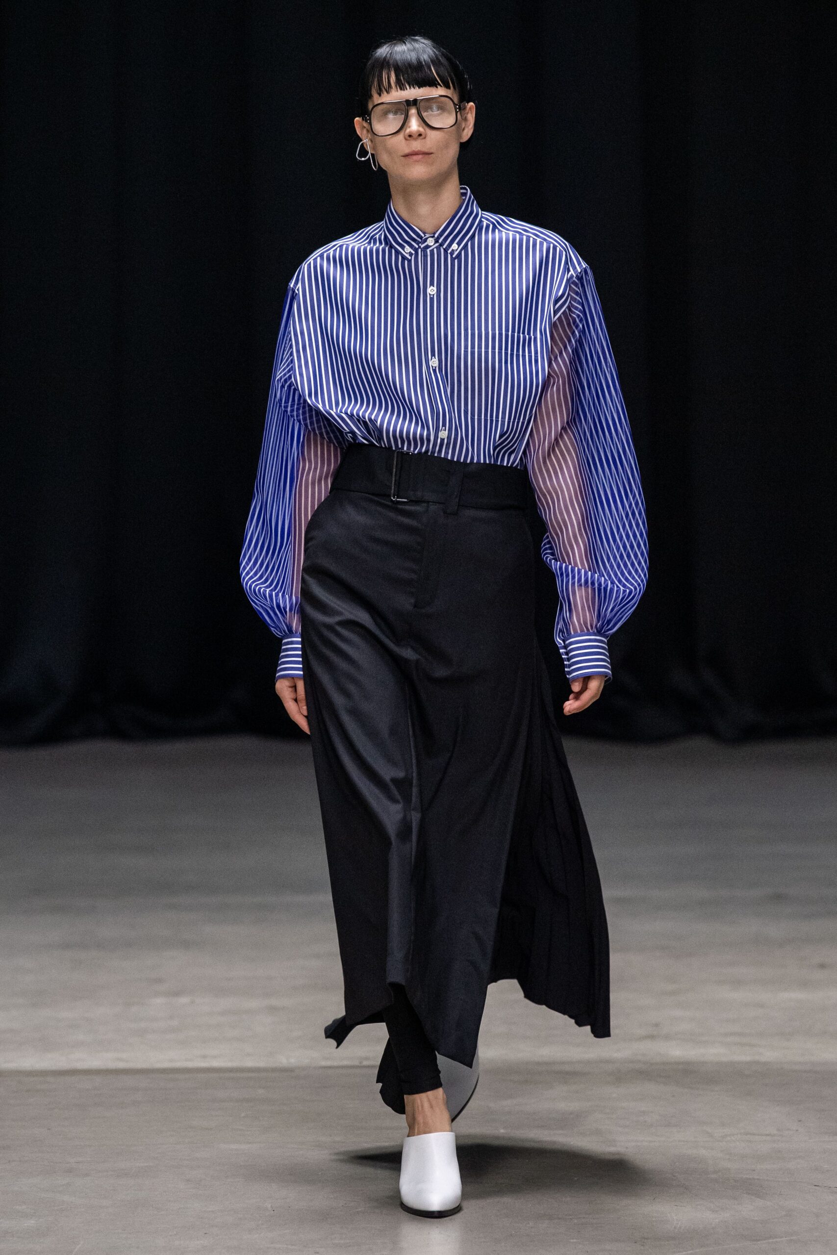 Hyke Tokyo S/S 20 Look 26