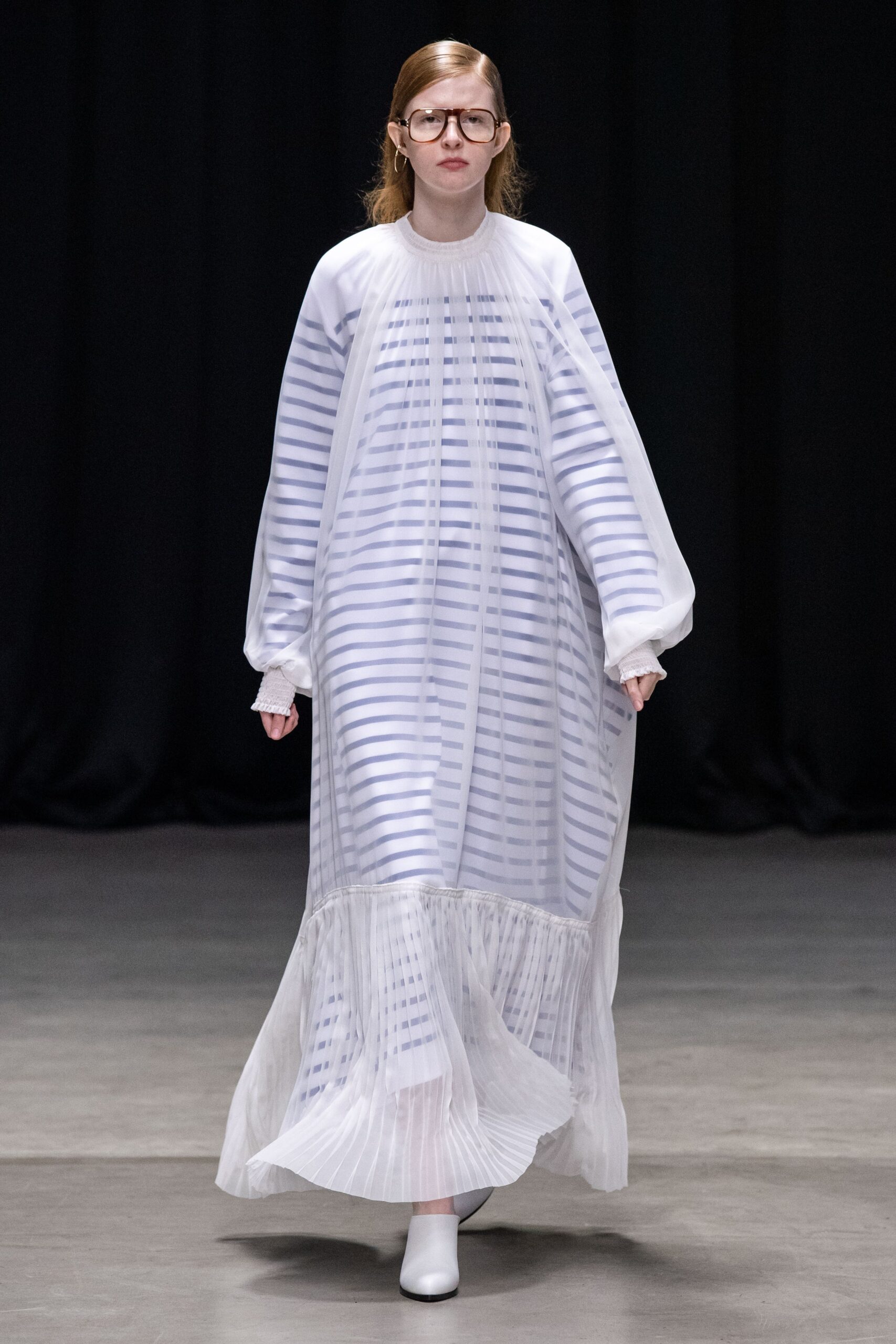 Hyke Tokyo S/S 20 Look 39