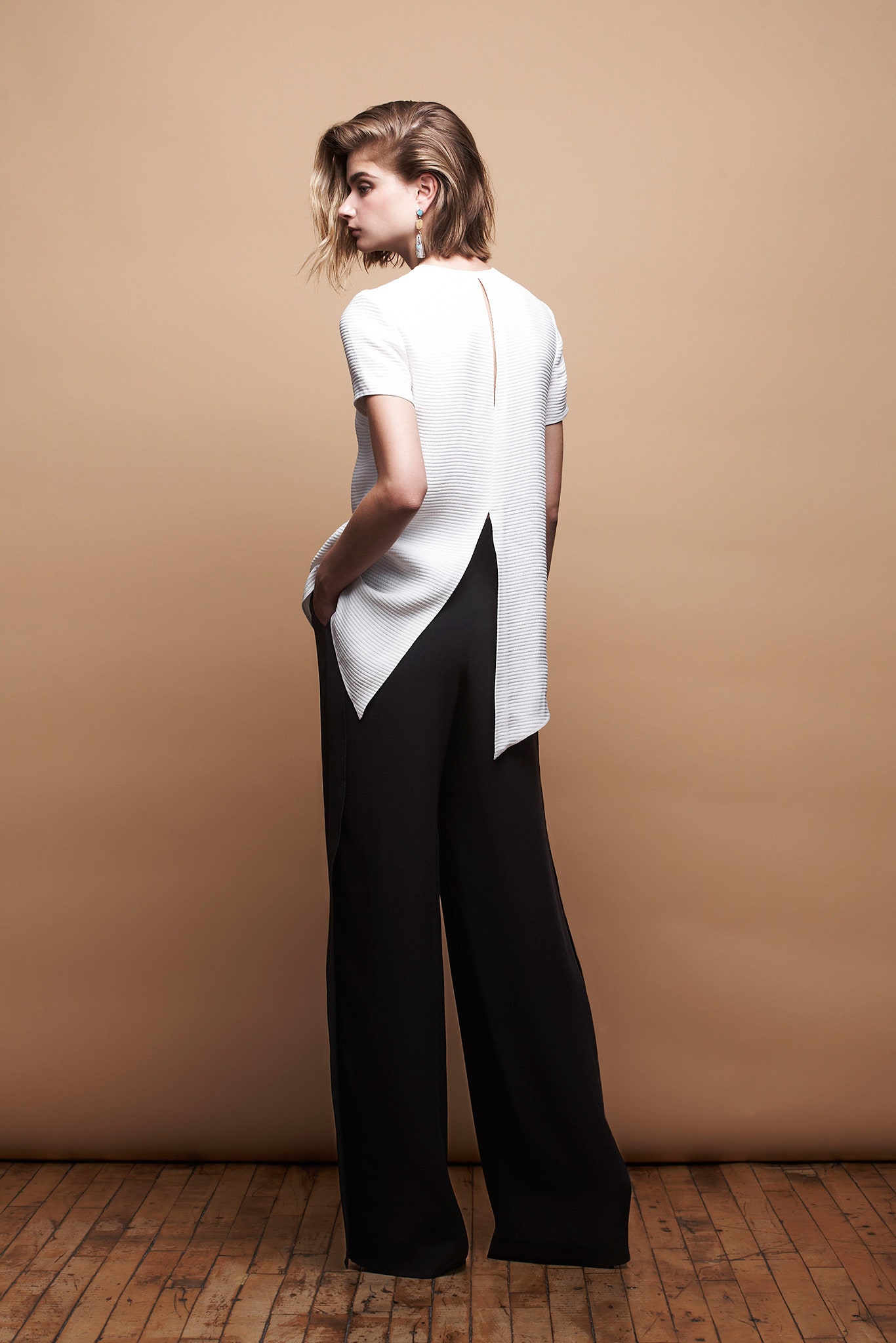 Hellessy Resort 15 Look 4