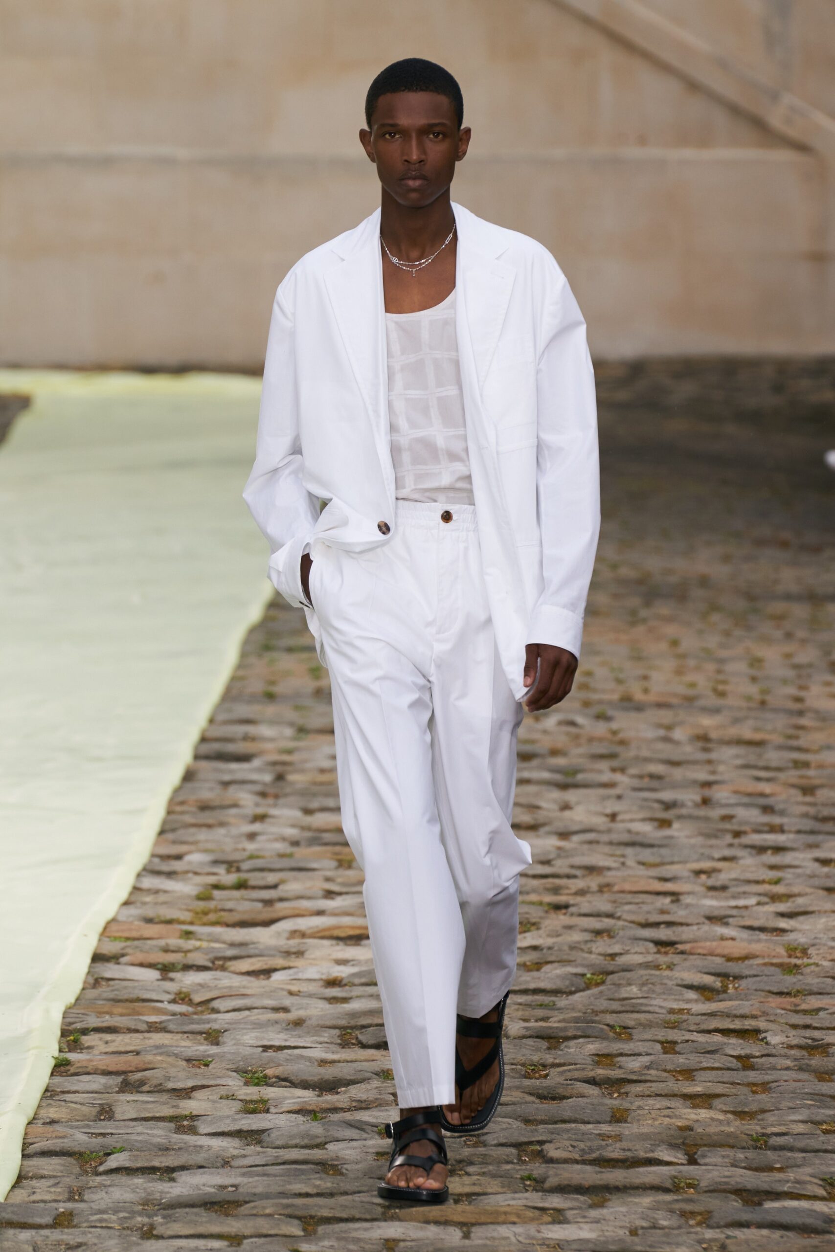 Hermès S/S 23 Menswear Look 53