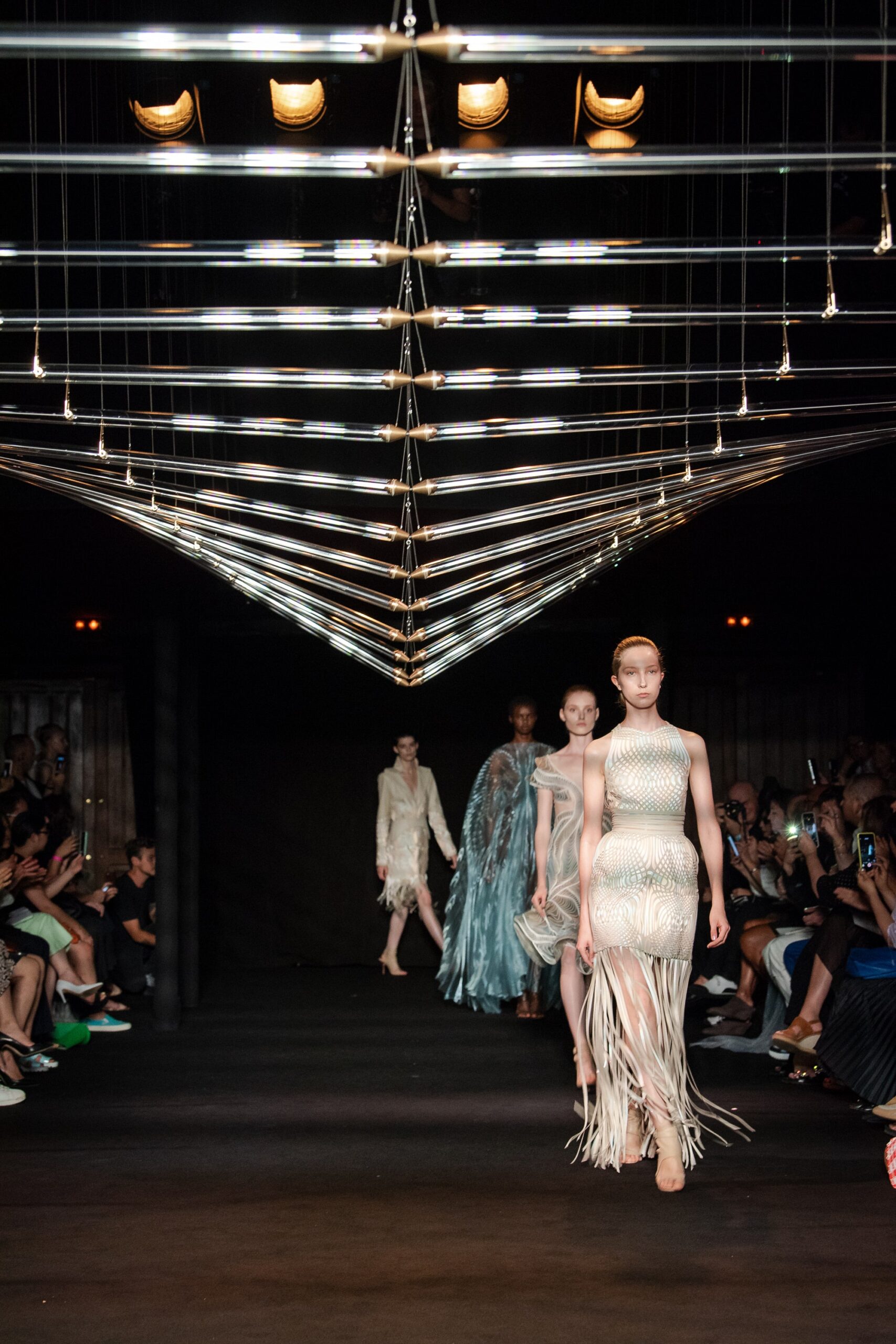 Iris van Herpen F/W 18 Couture Look 18