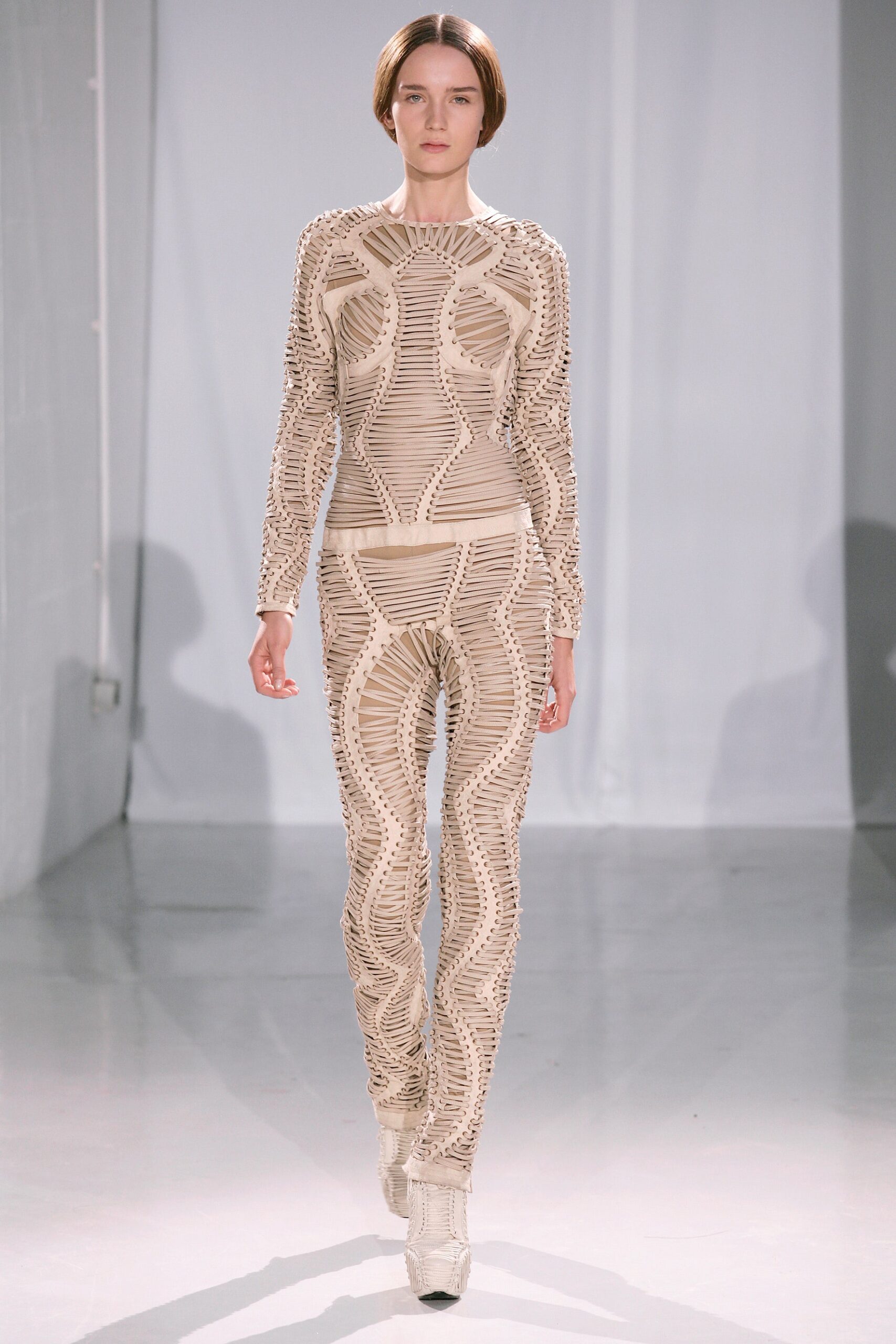 Iris van Herpen F/W 11 Couture Look 5