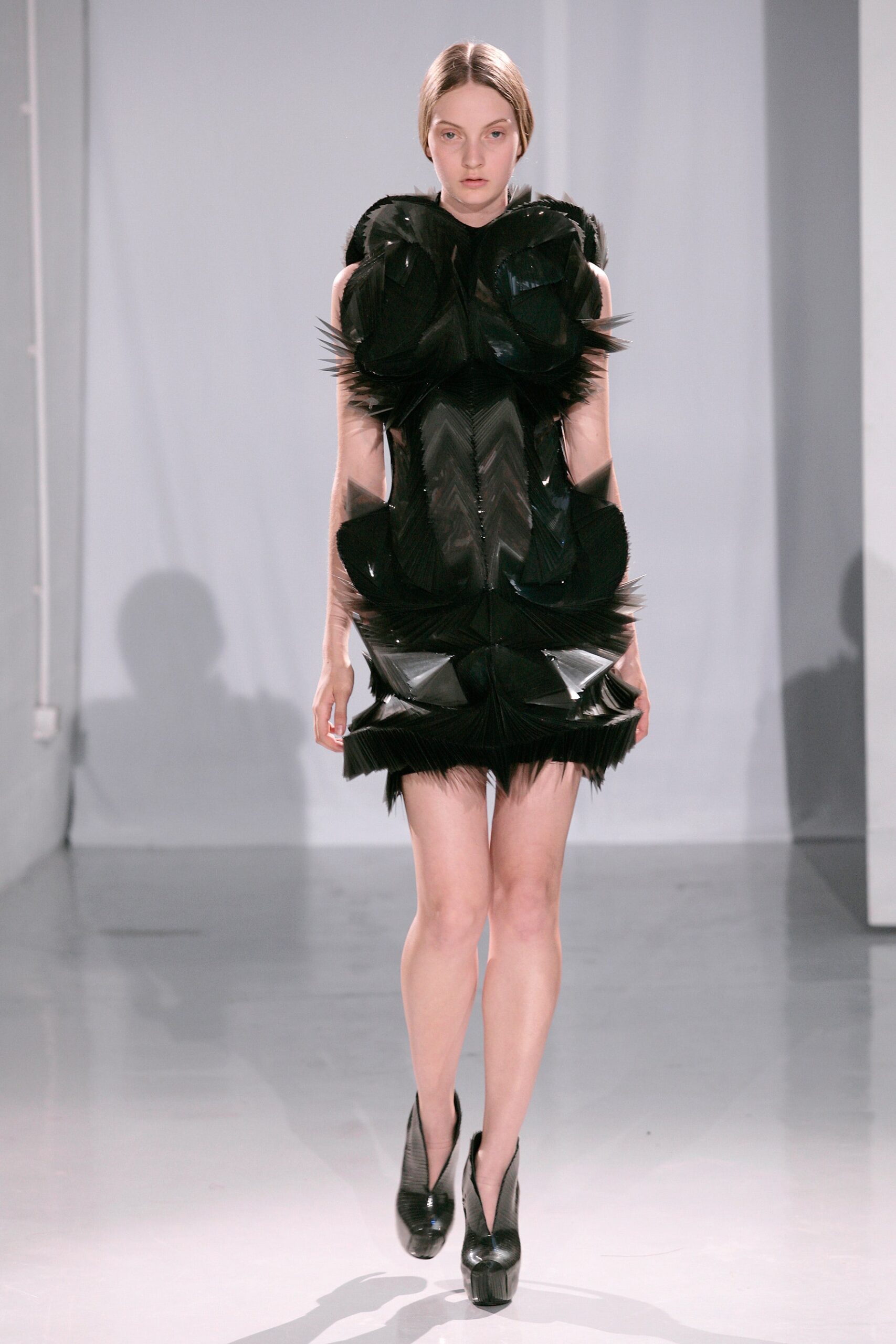 Iris van Herpen F/W 11 Couture Look 16