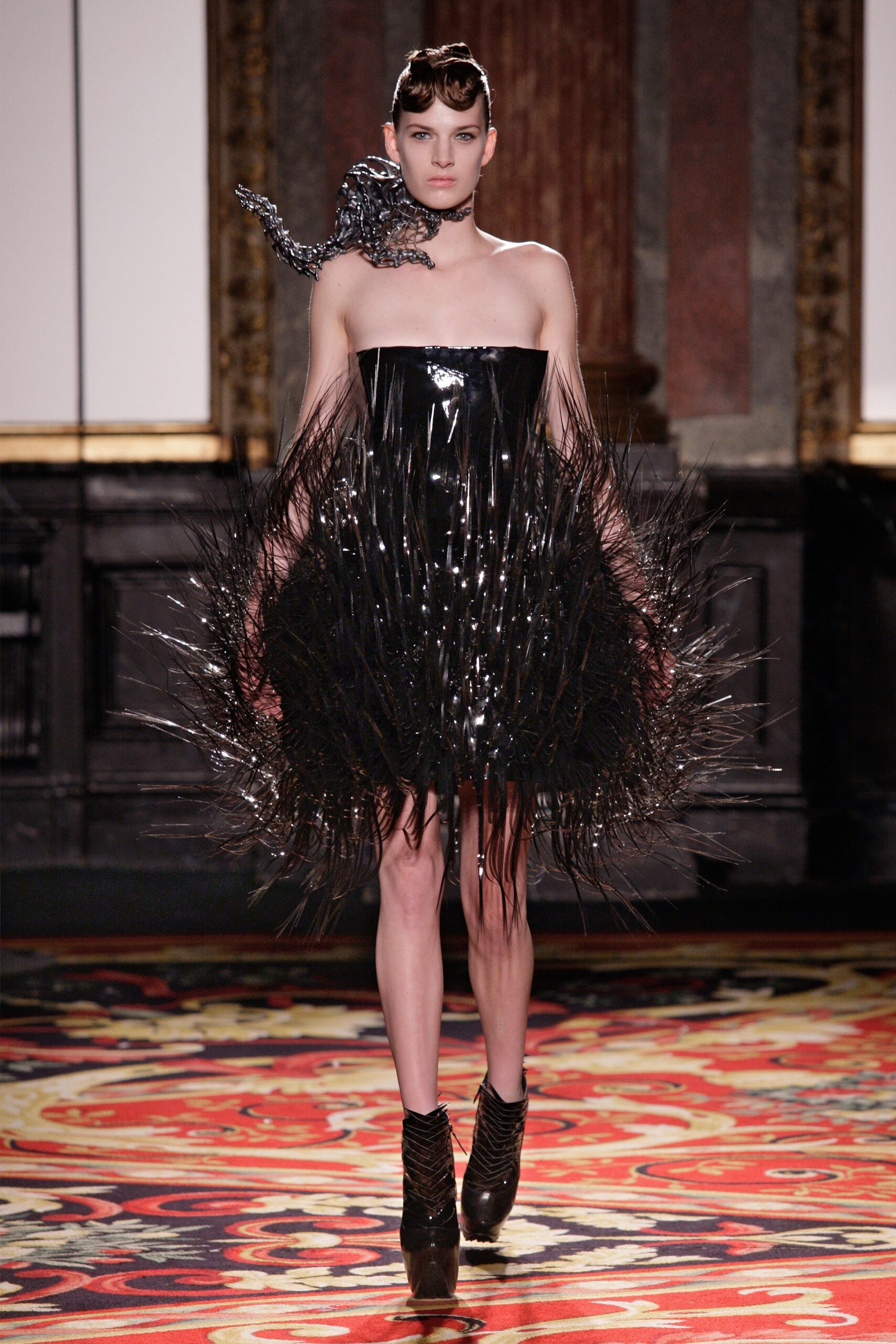 Iris van Herpen S/S 13 Couture Look 8