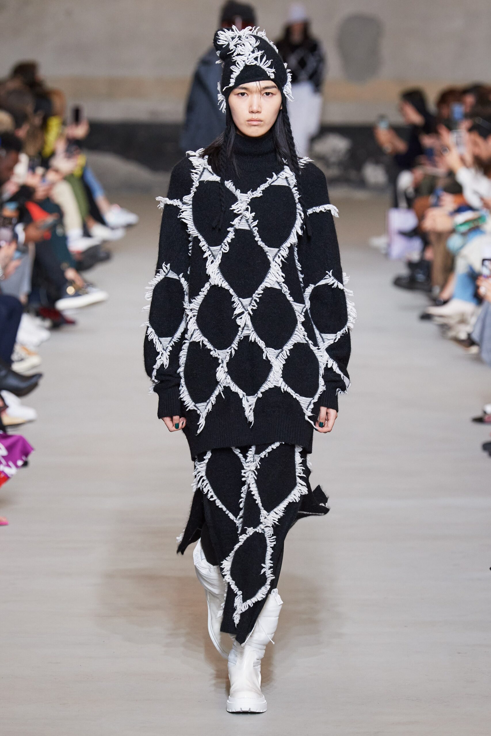 Iceberg F/W 20 Look 2