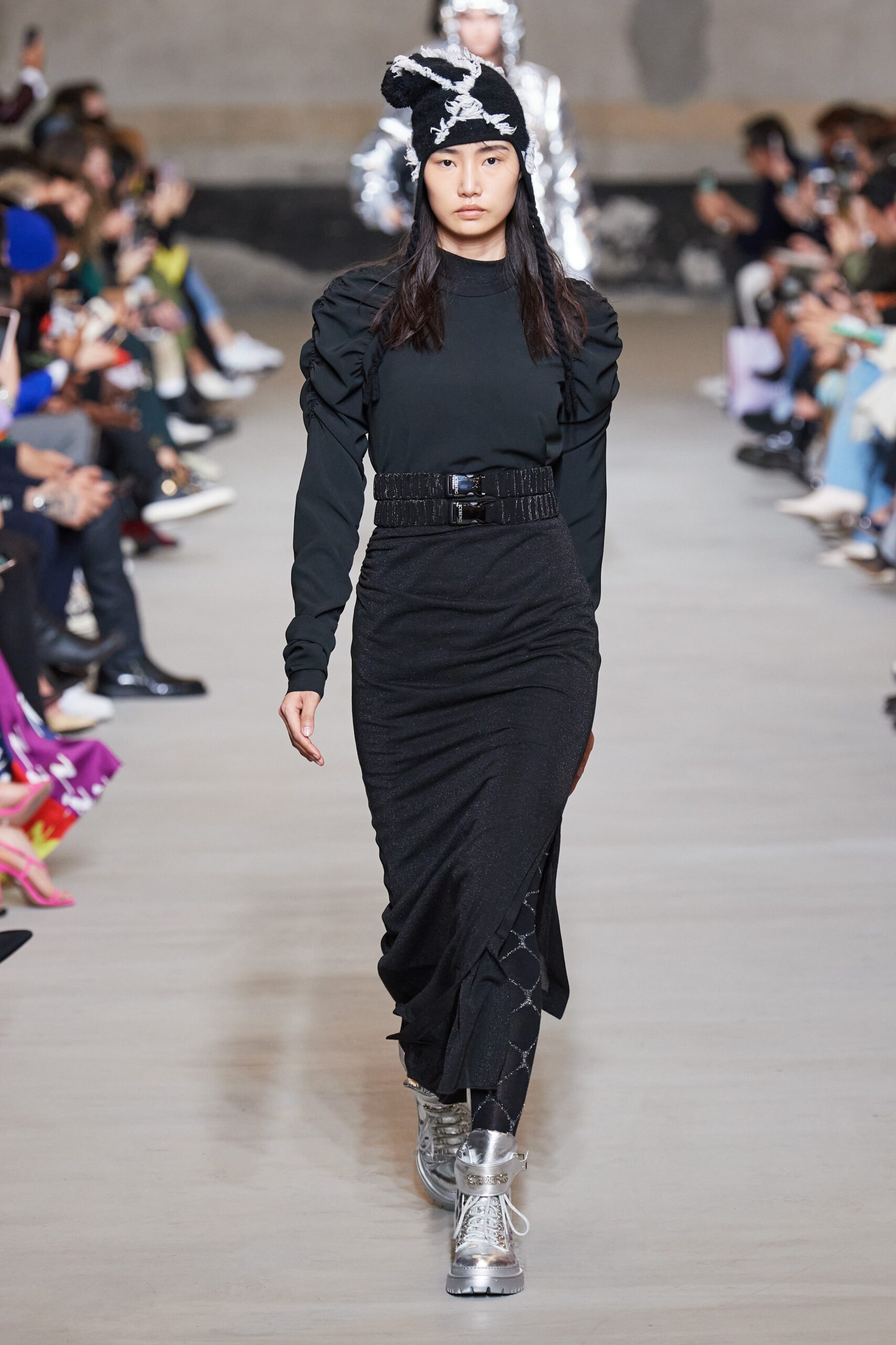 Iceberg F/W 20 Look 7