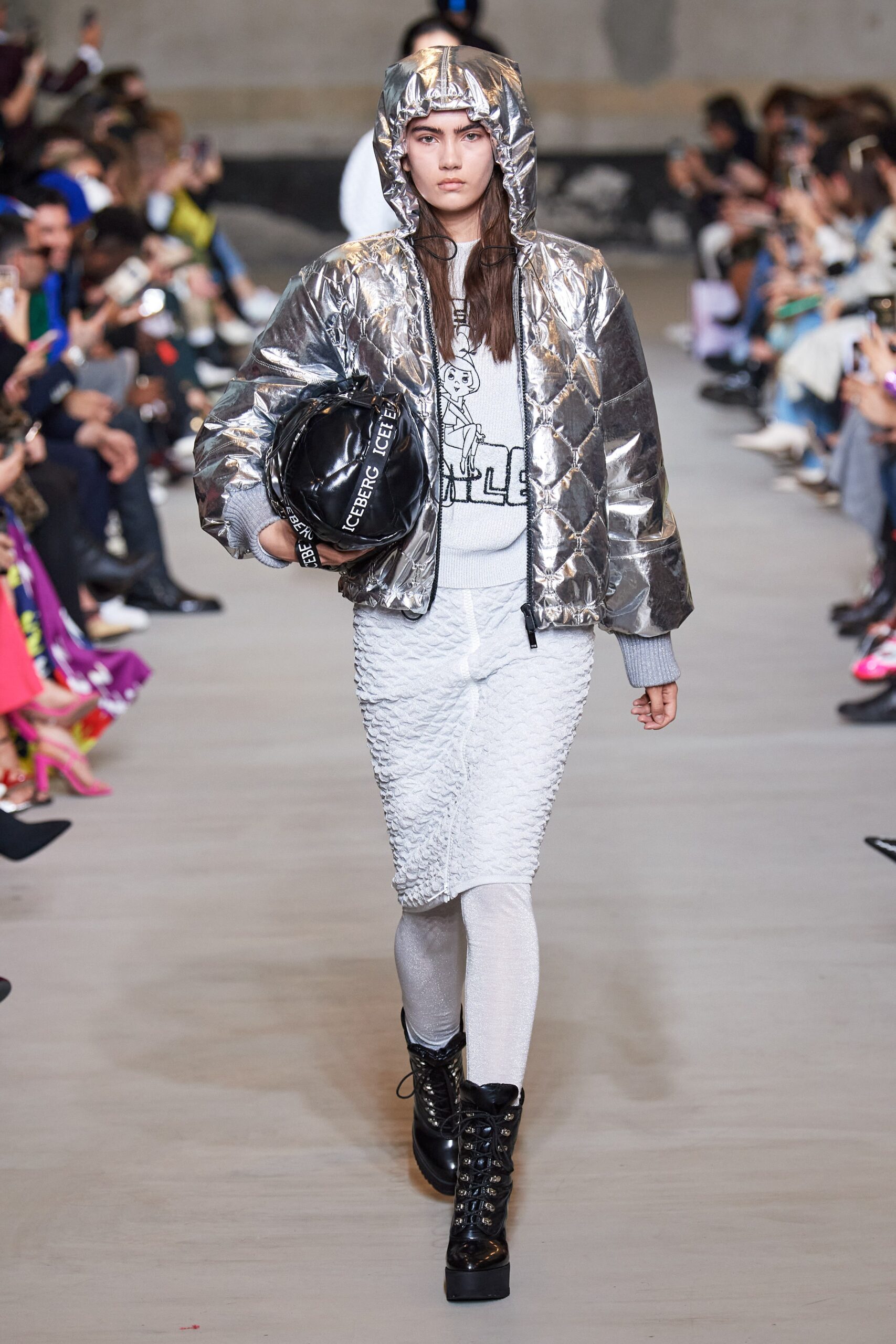 Iceberg F/W 20 Look 8