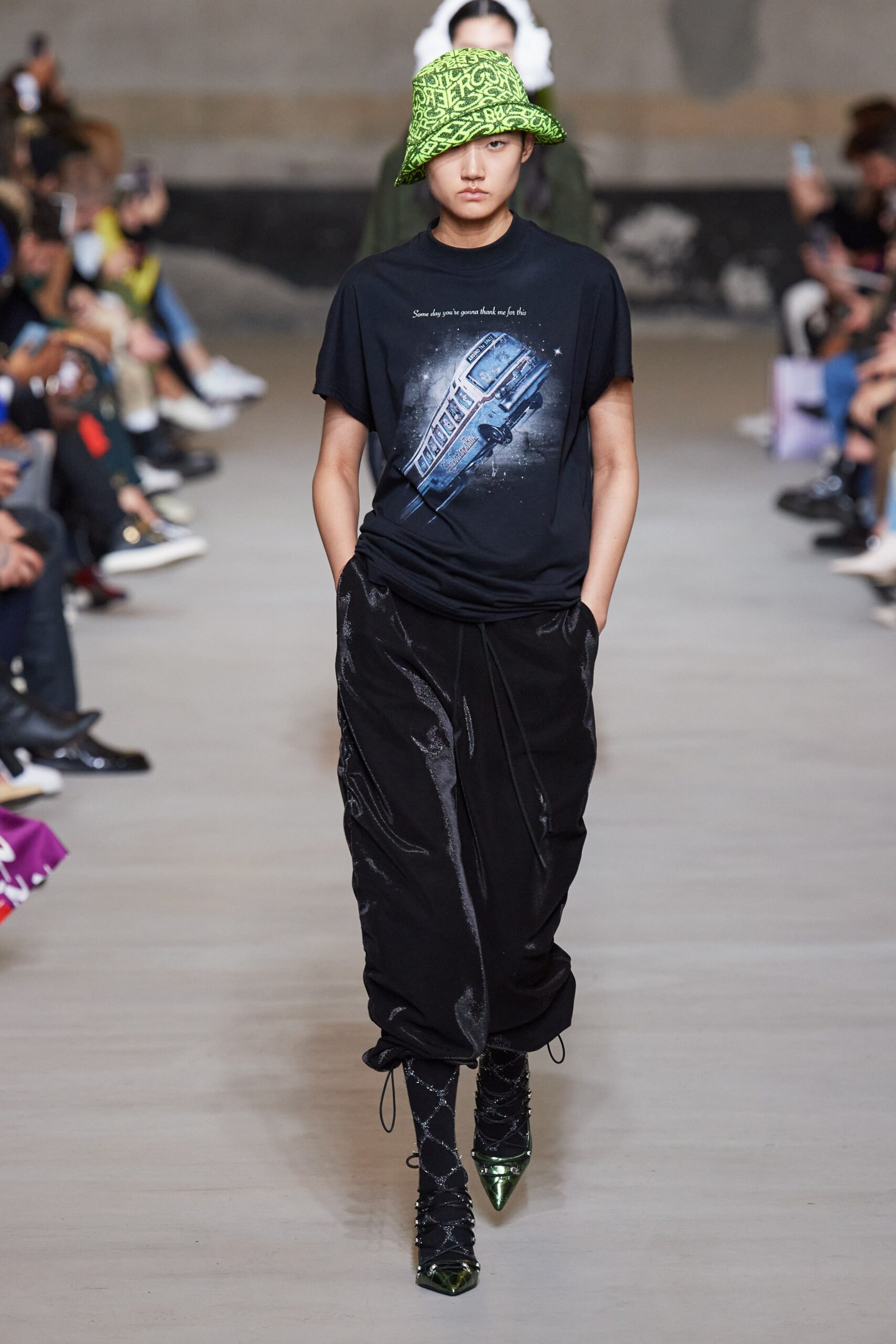 Iceberg F/W 20 Look 17