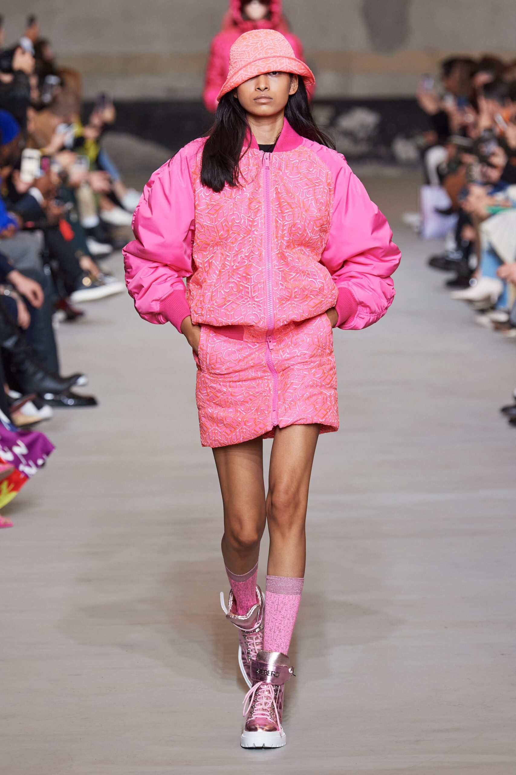 Iceberg F/W 20 Look 27