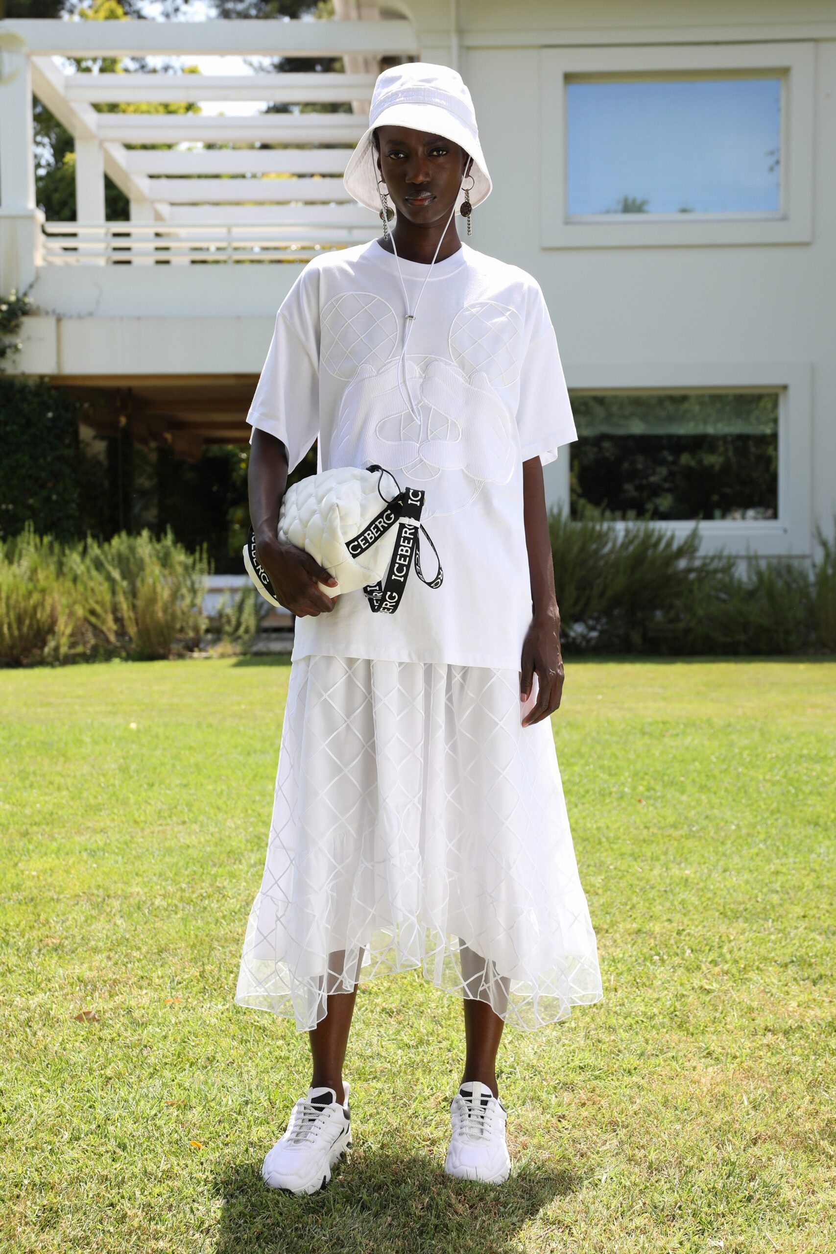 Iceberg S/S 21 Look 2