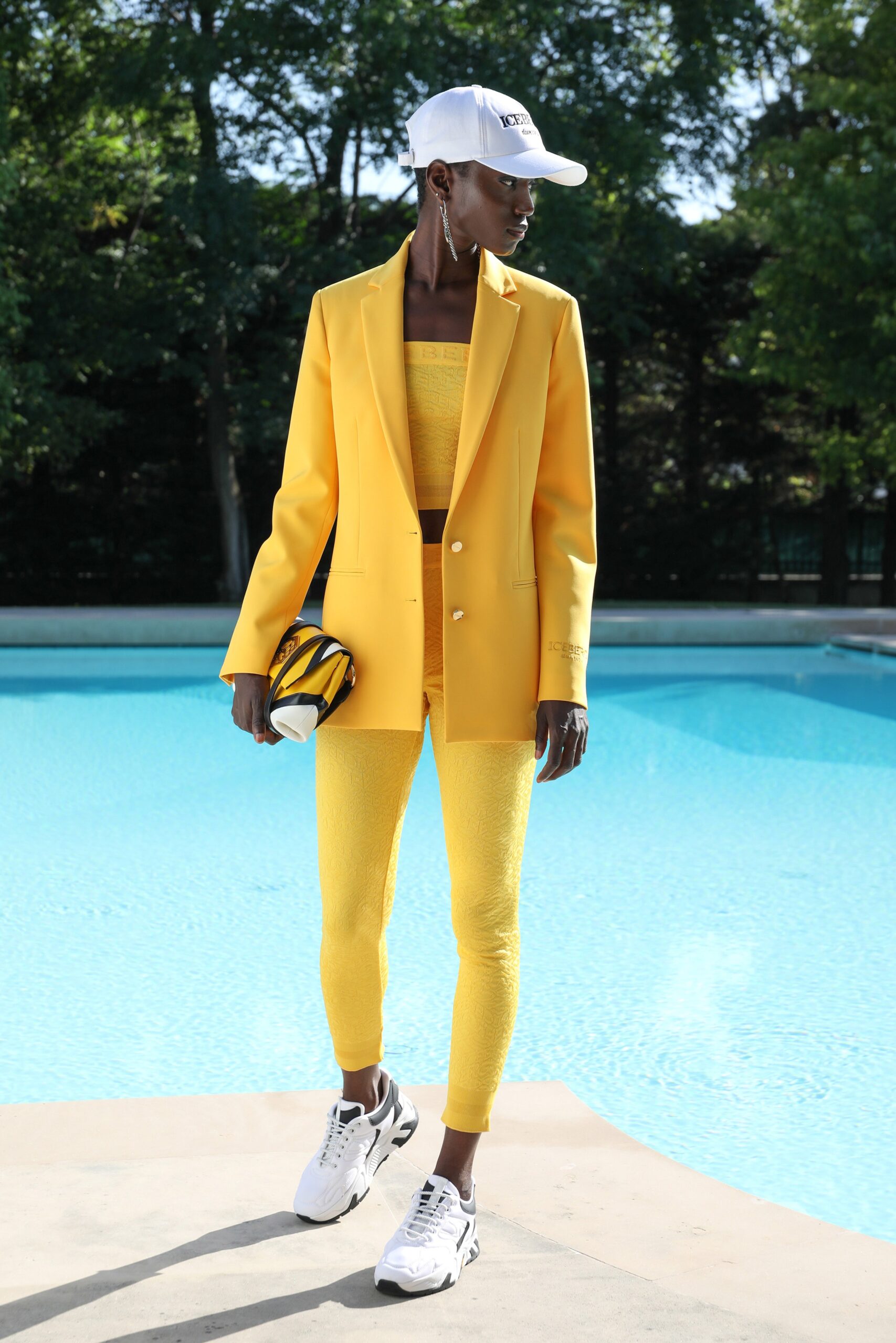 Iceberg S/S 21 Look 18