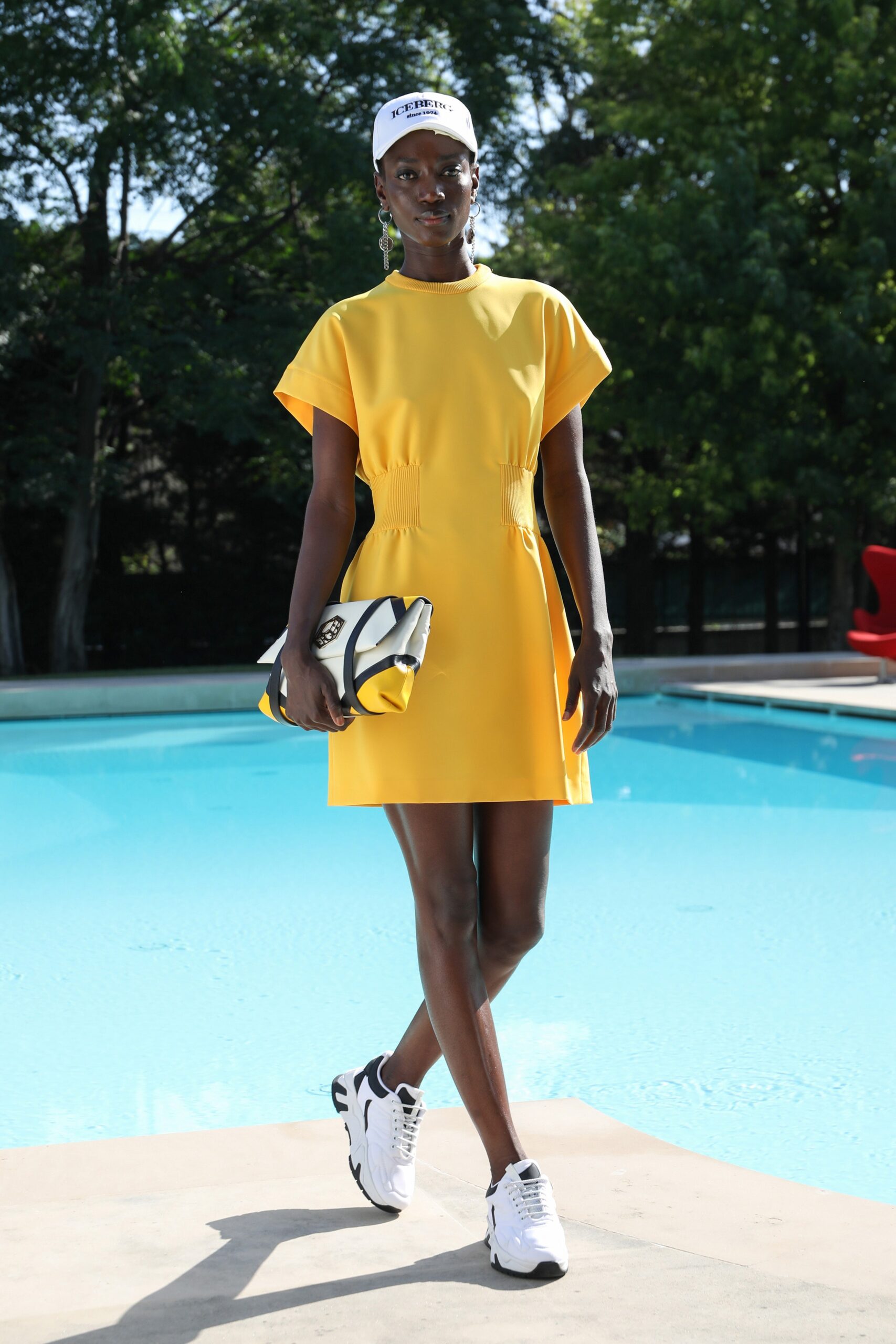 Iceberg S/S 21 Look 21