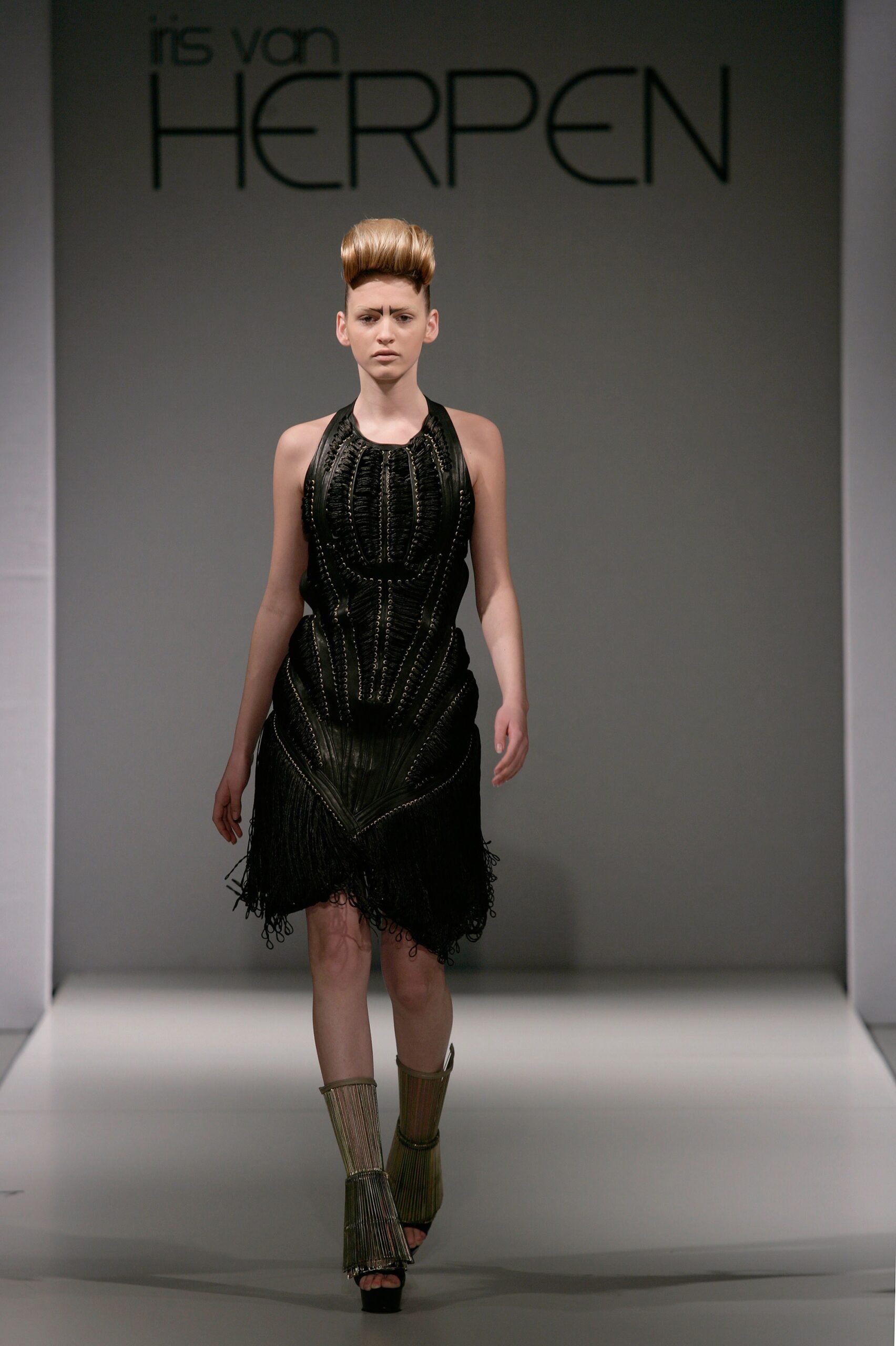 Iris van Herpen F/W 08 Look 4