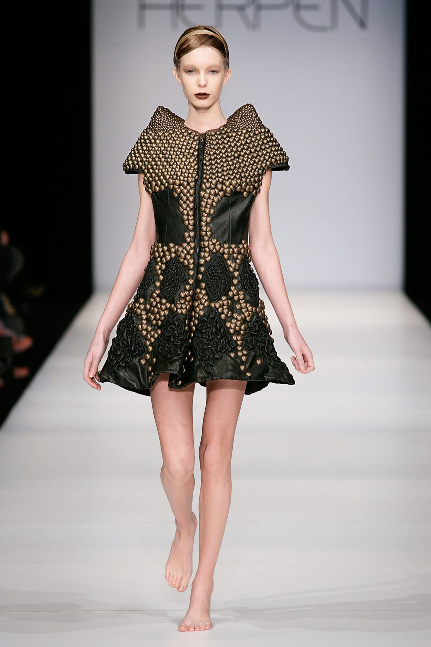 Iris van Herpen F/W 09 Look 9