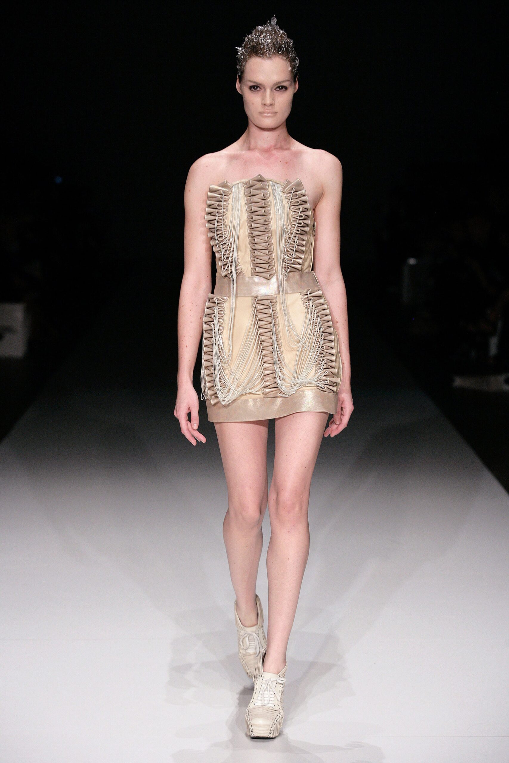 Iris van Herpen S/S 11 Look 9