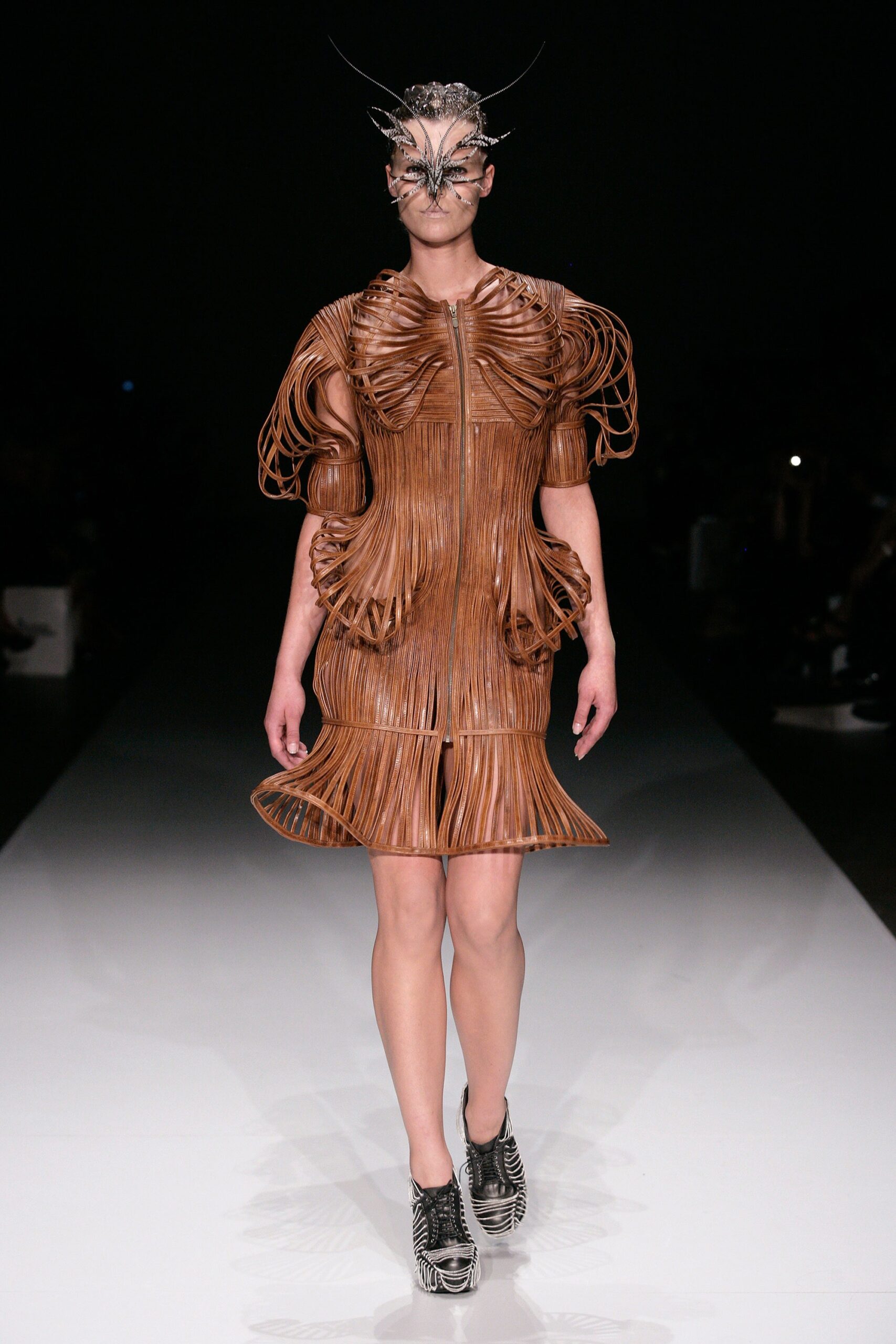 Iris van Herpen S/S 11 Look 10