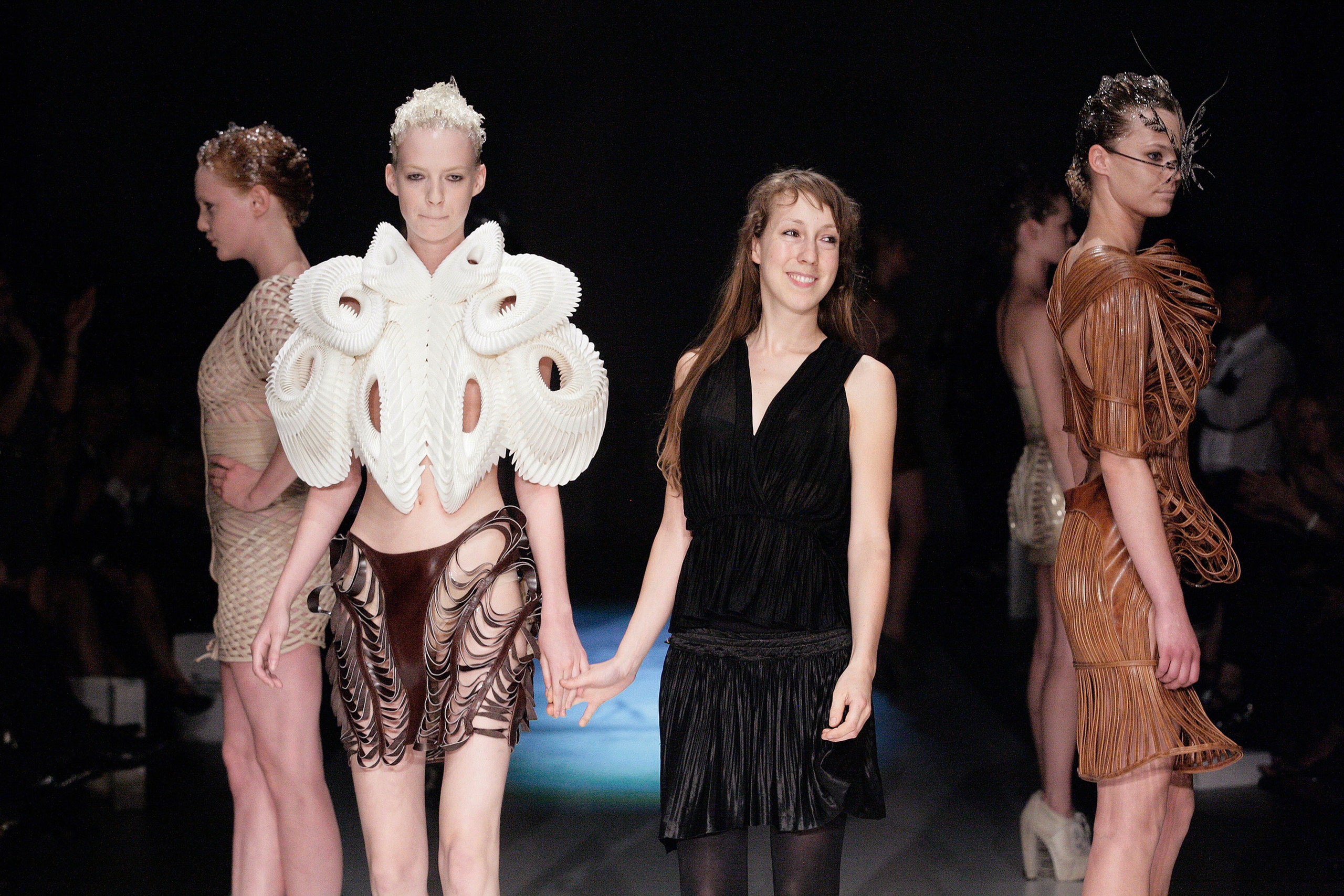 Iris van Herpen S/S 11 Look 13