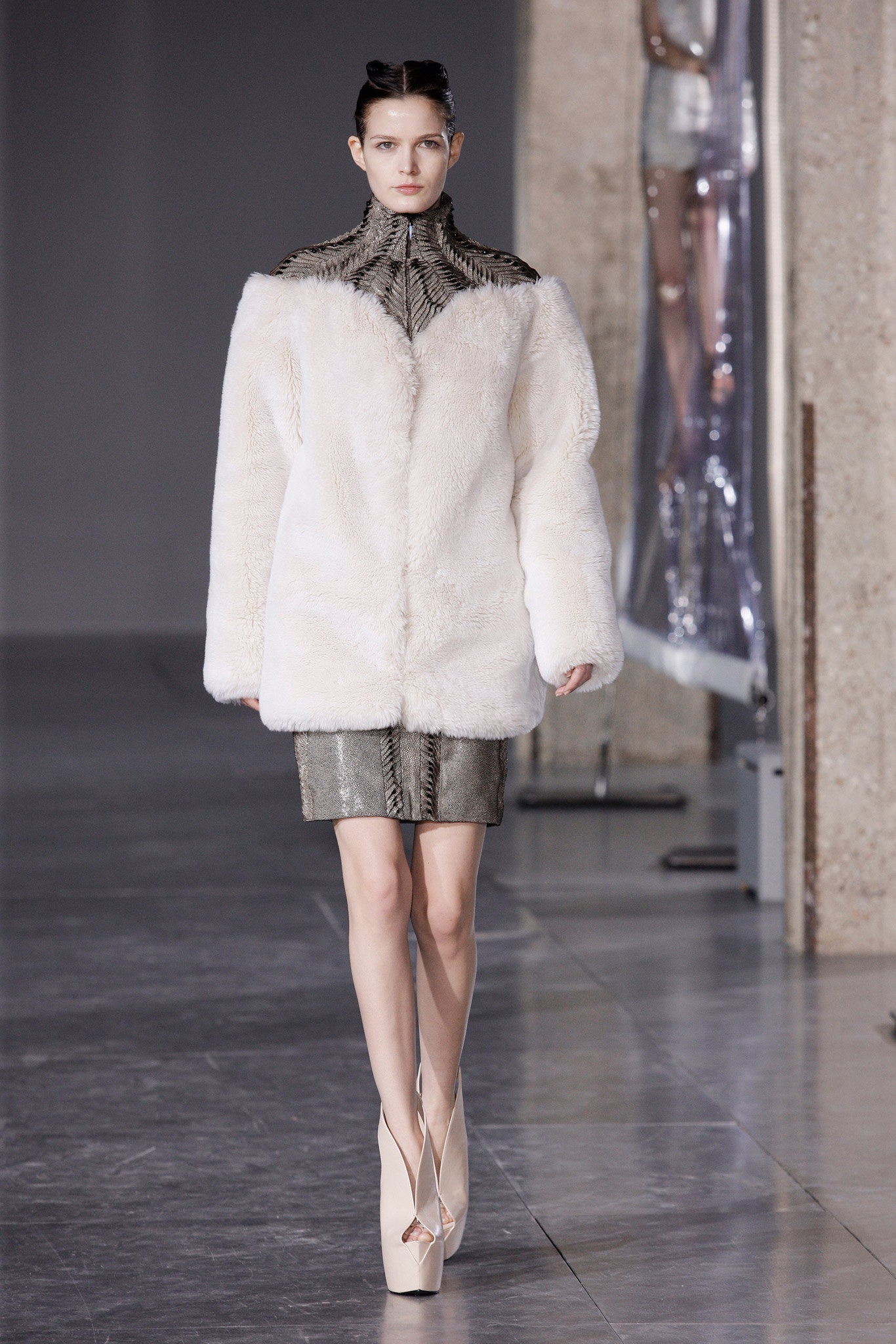 Iris van Herpen F/W 14 Look 10