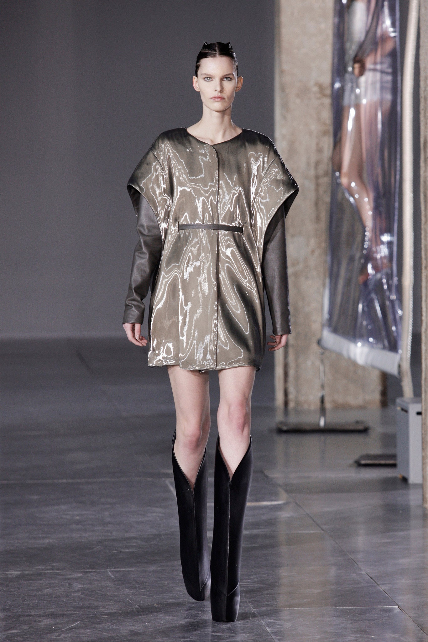 Iris van Herpen F/W 14 Look 16