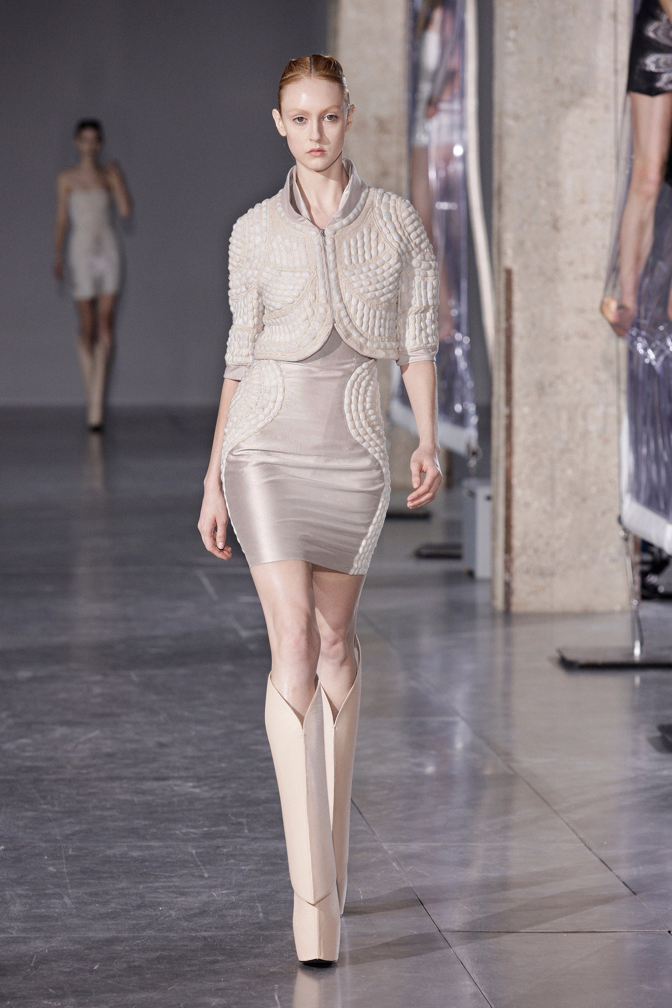 Iris van Herpen F/W 14 Look 19