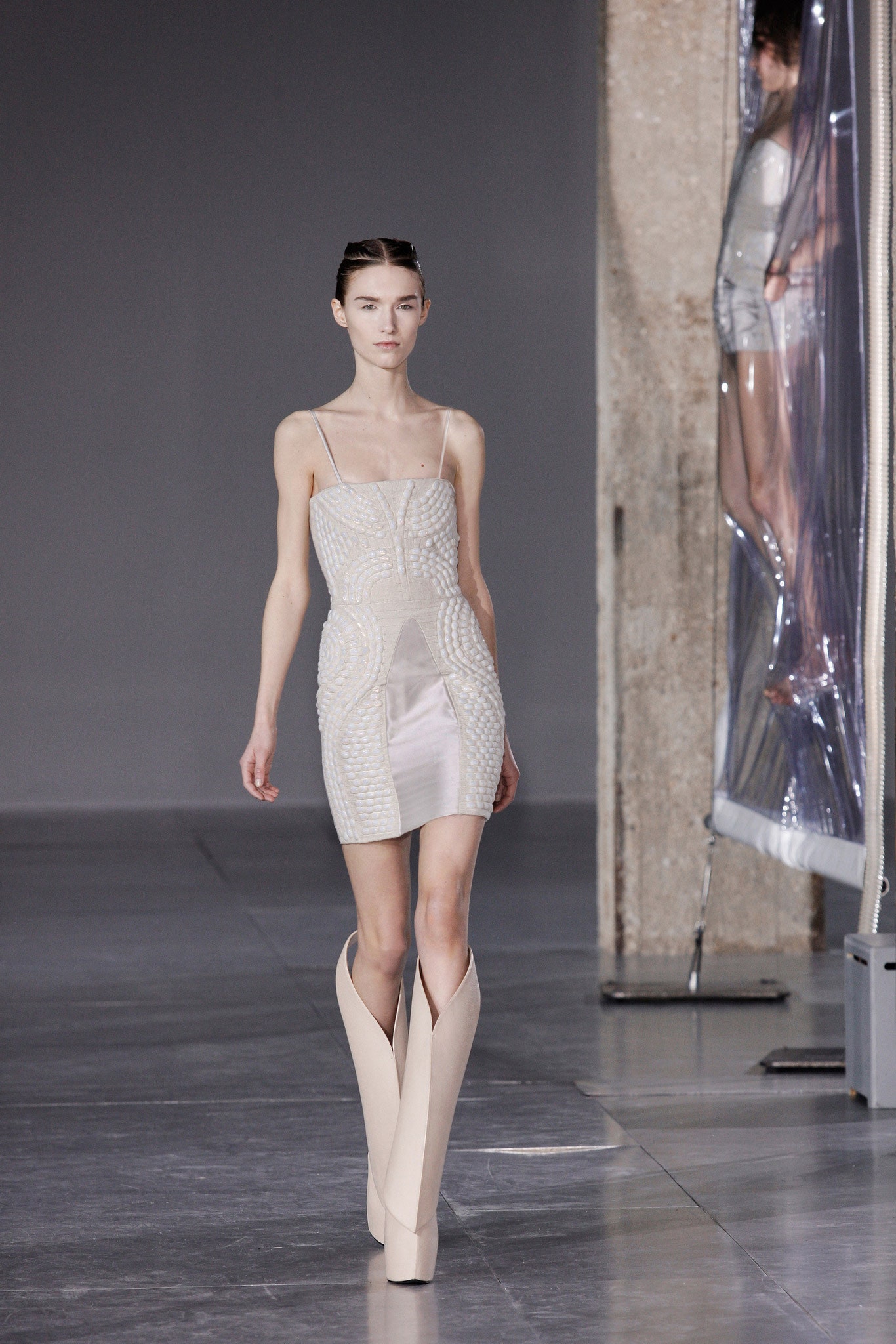 Iris van Herpen F/W 14 Look 20