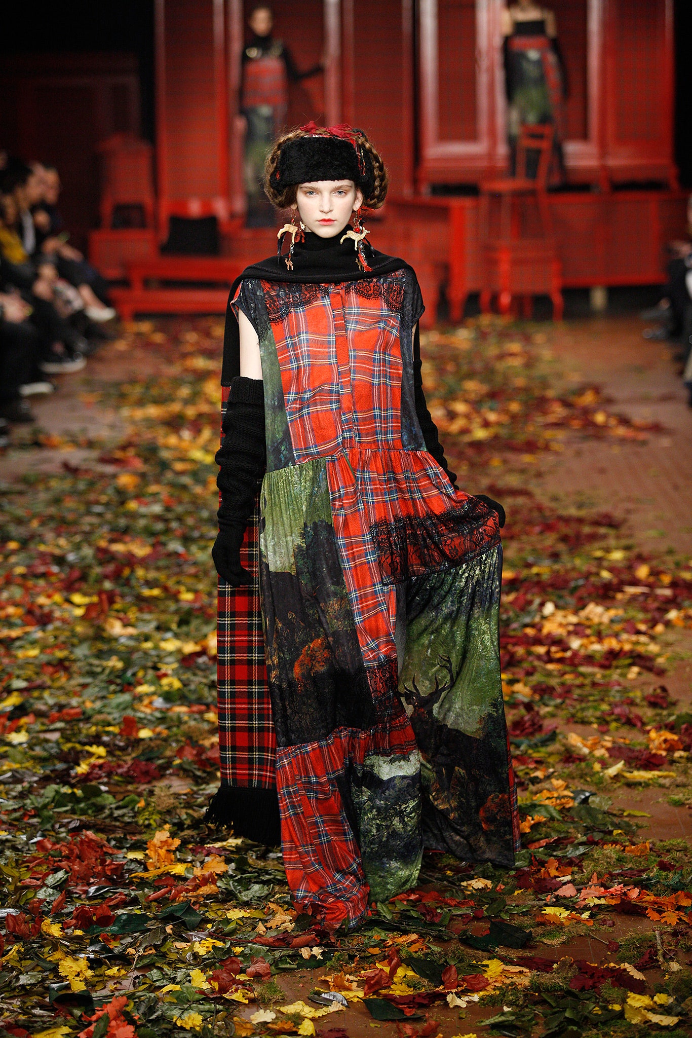I’M Isola Marras Fall 2015 Ready-to-Wear