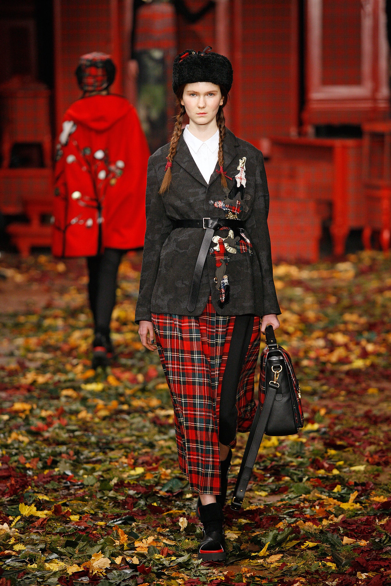 I’M Isola Marras F/W 15 Look 12
