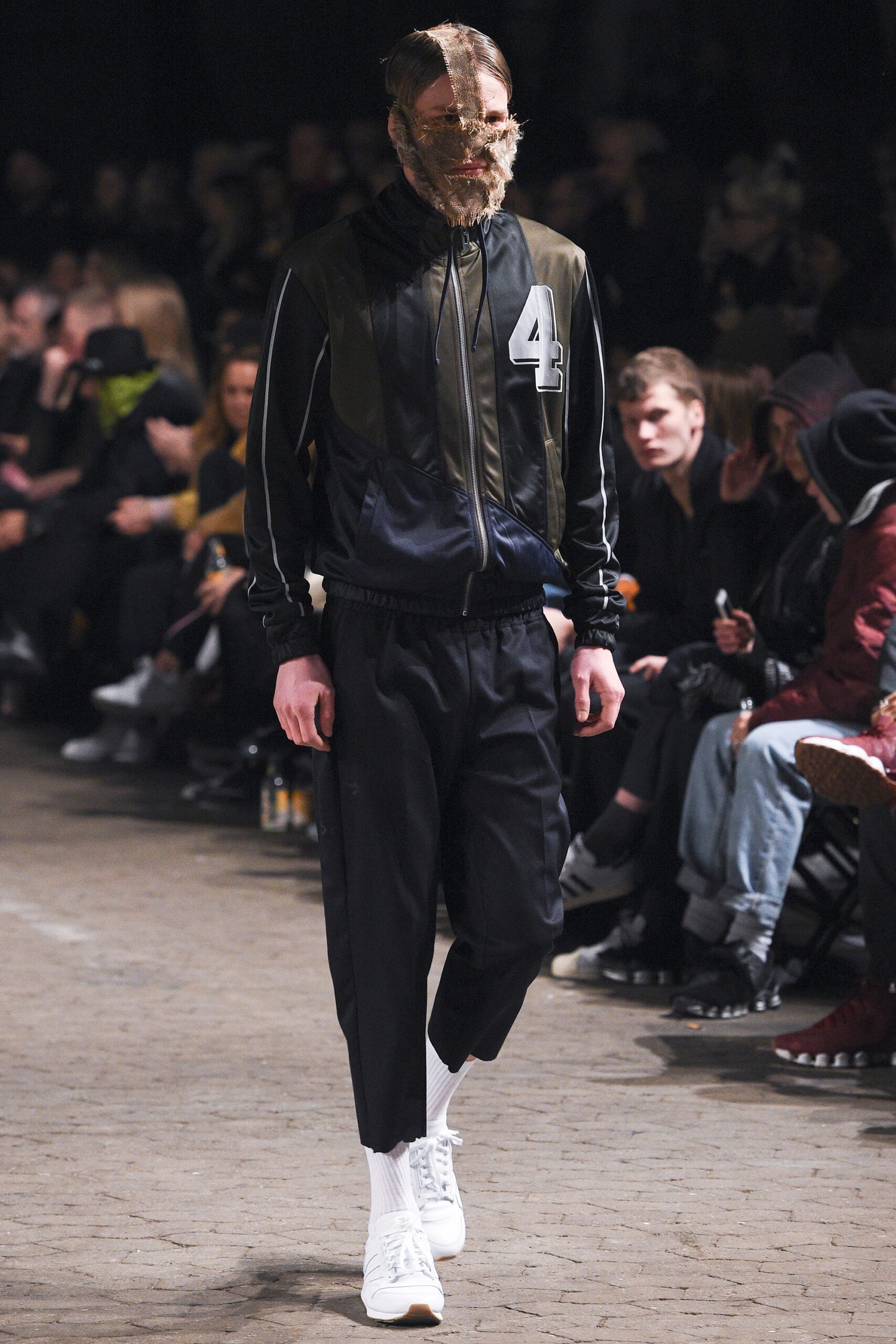 Han Kjøbenhavn Copenhagen F/W 16 Look 14
