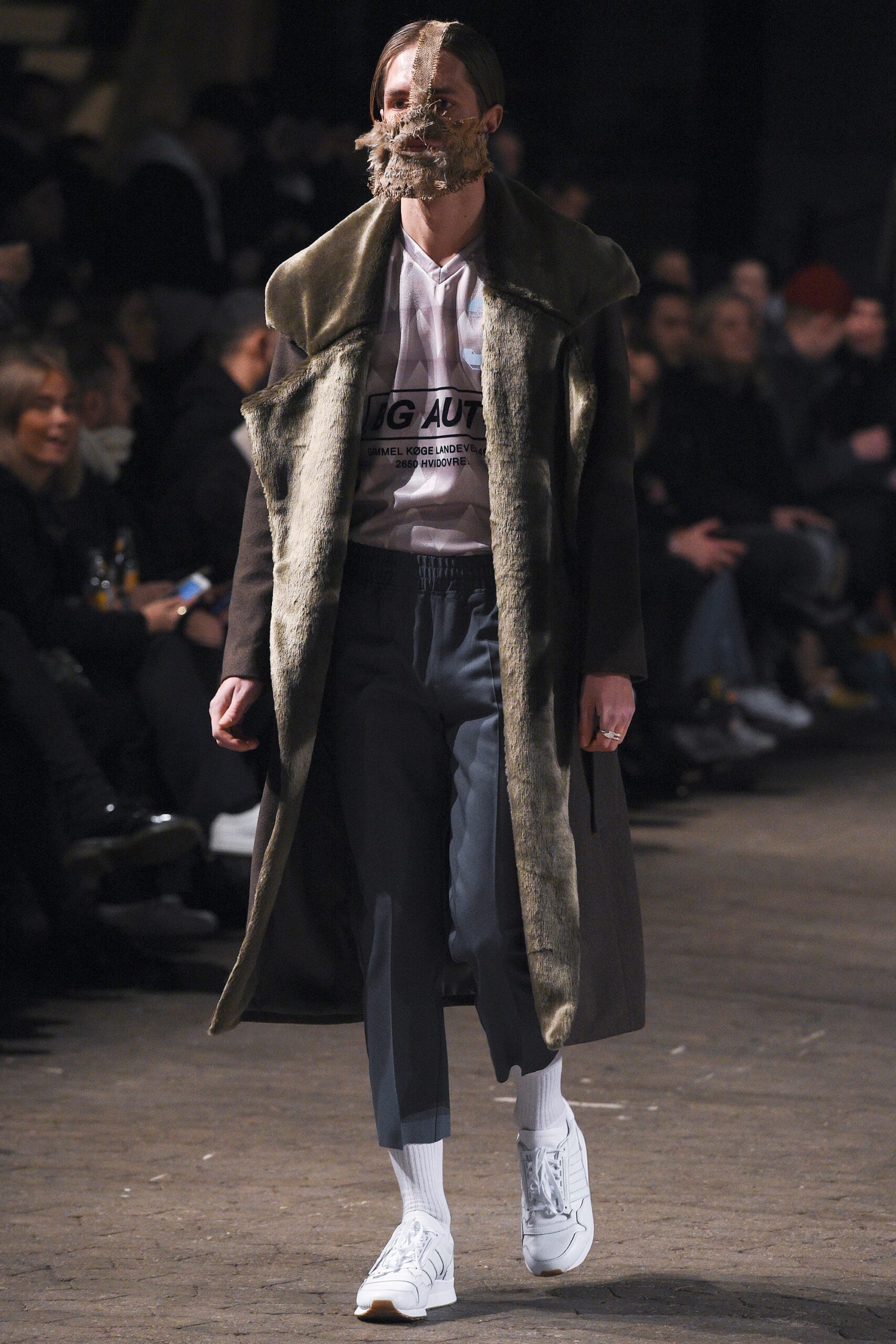 Han Kjøbenhavn Copenhagen F/W 16 Look 19