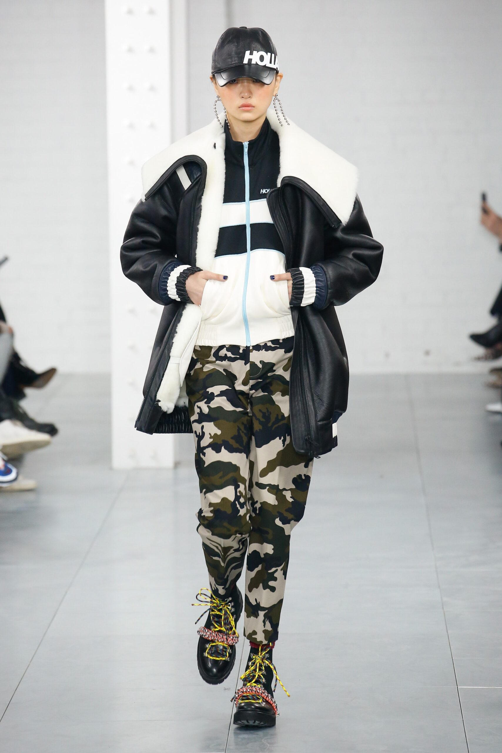 House of Holland F/W 18 Look 2