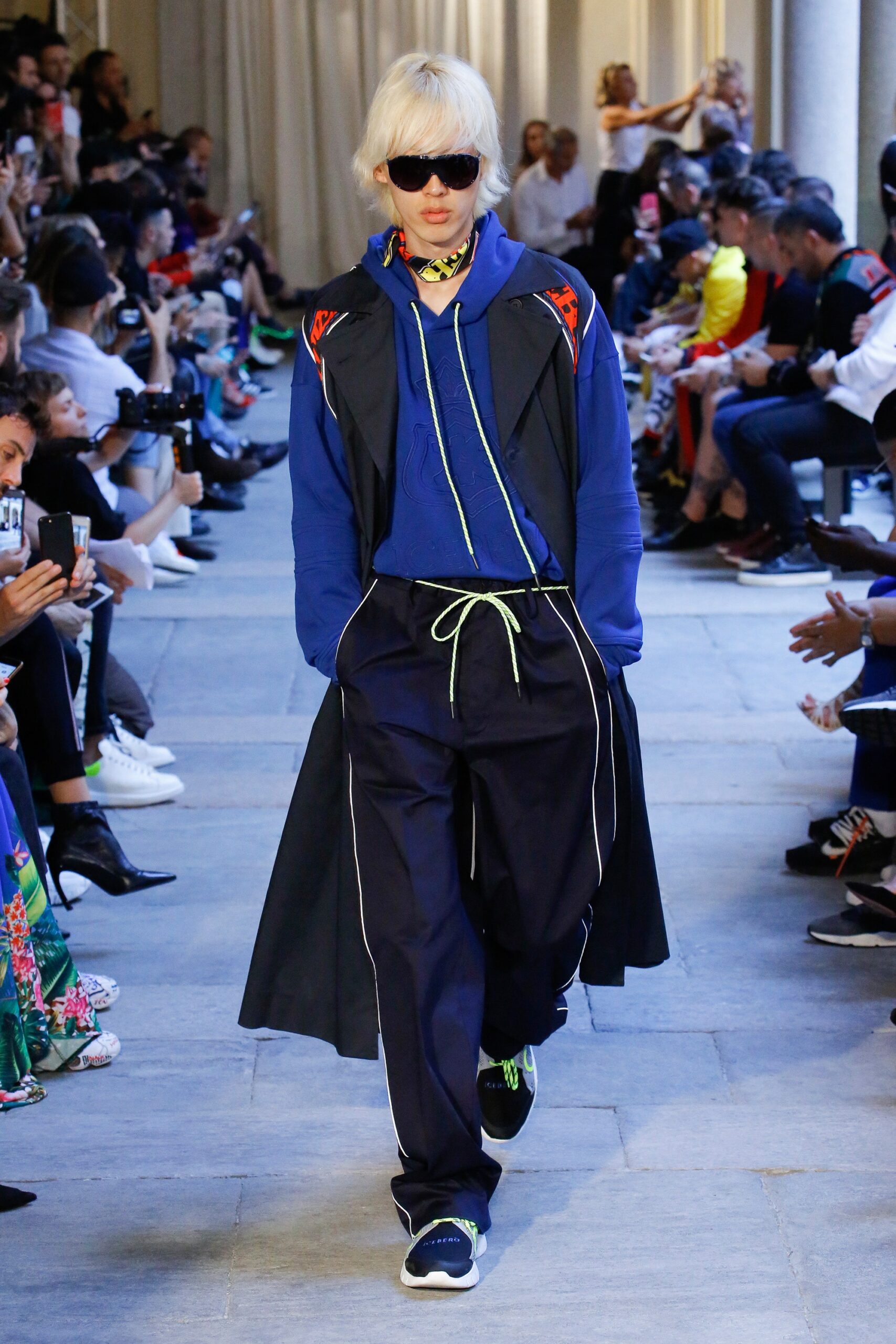 Iceberg S/S 19 Look 7