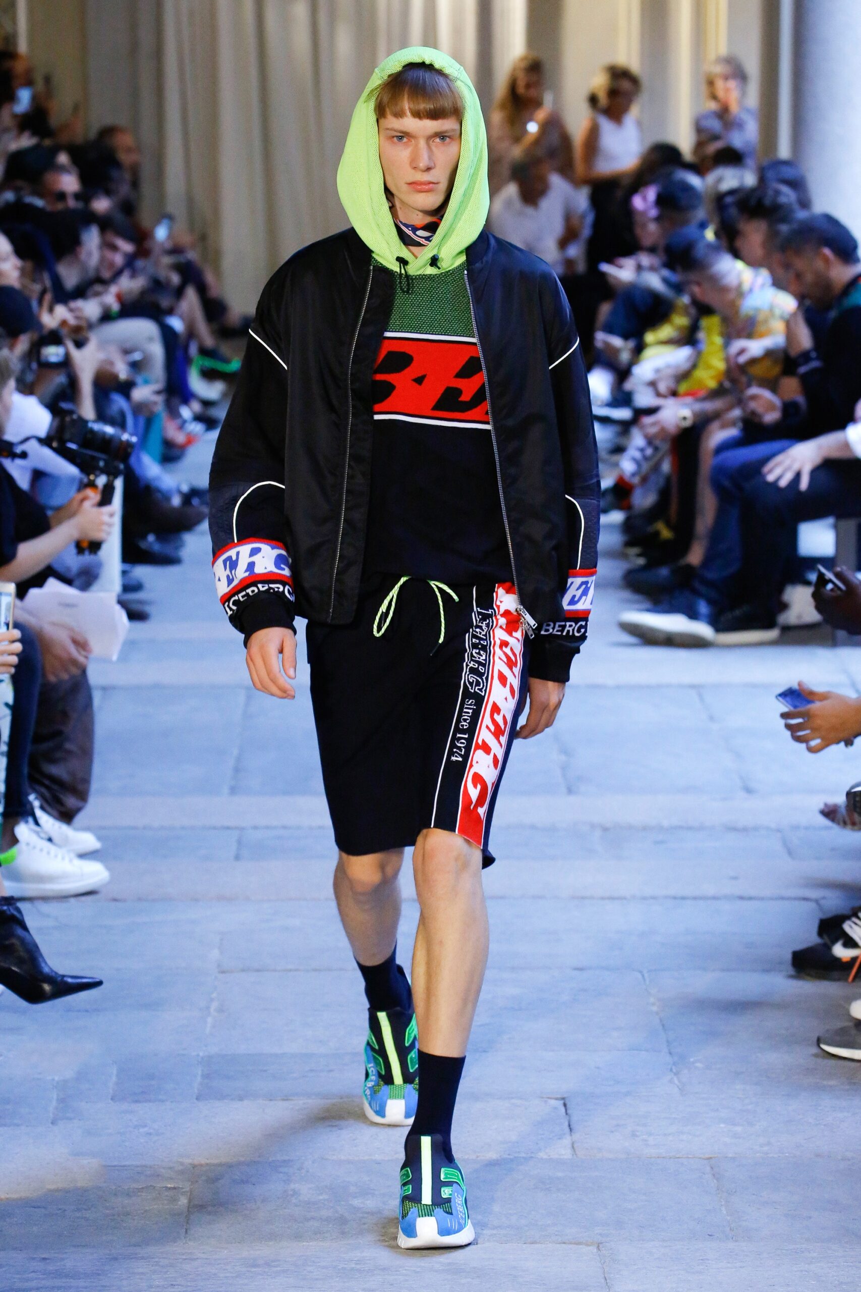 Iceberg S/S 19 Look 9