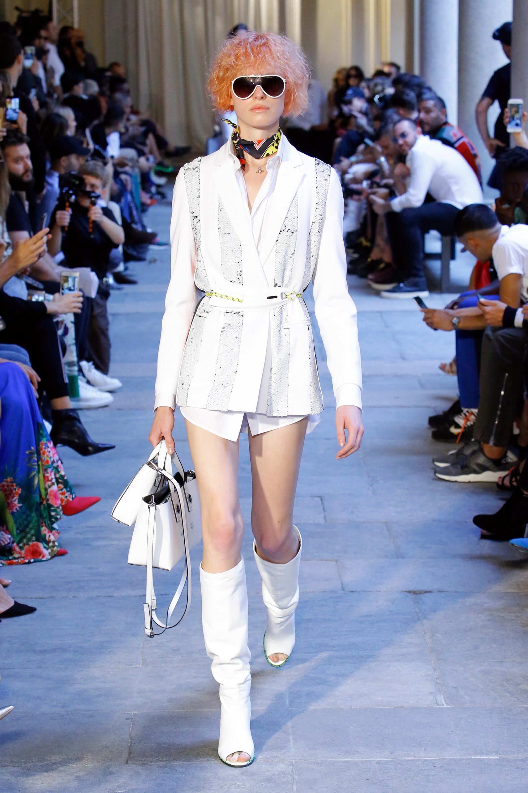 Iceberg S/S 19 Look 15