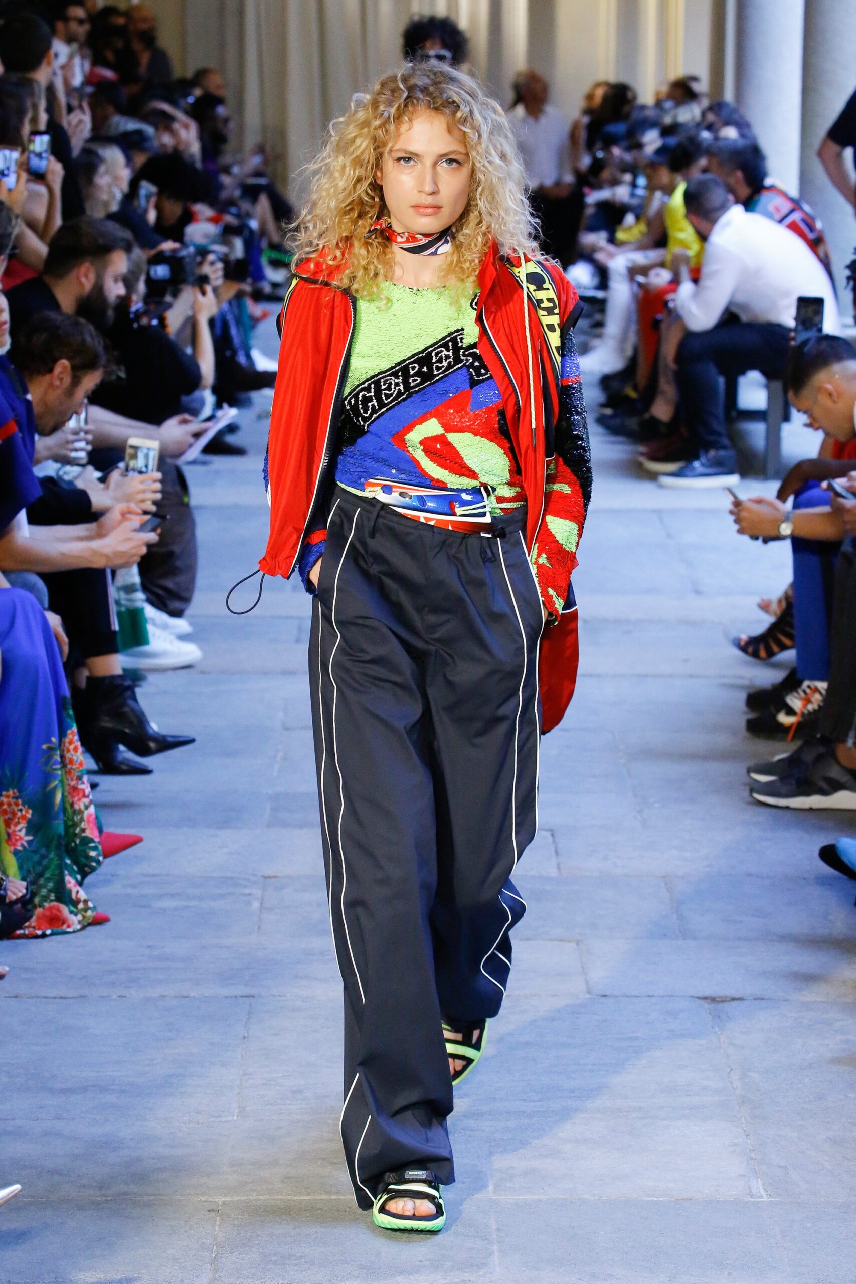 Iceberg S/S 19 Look 20