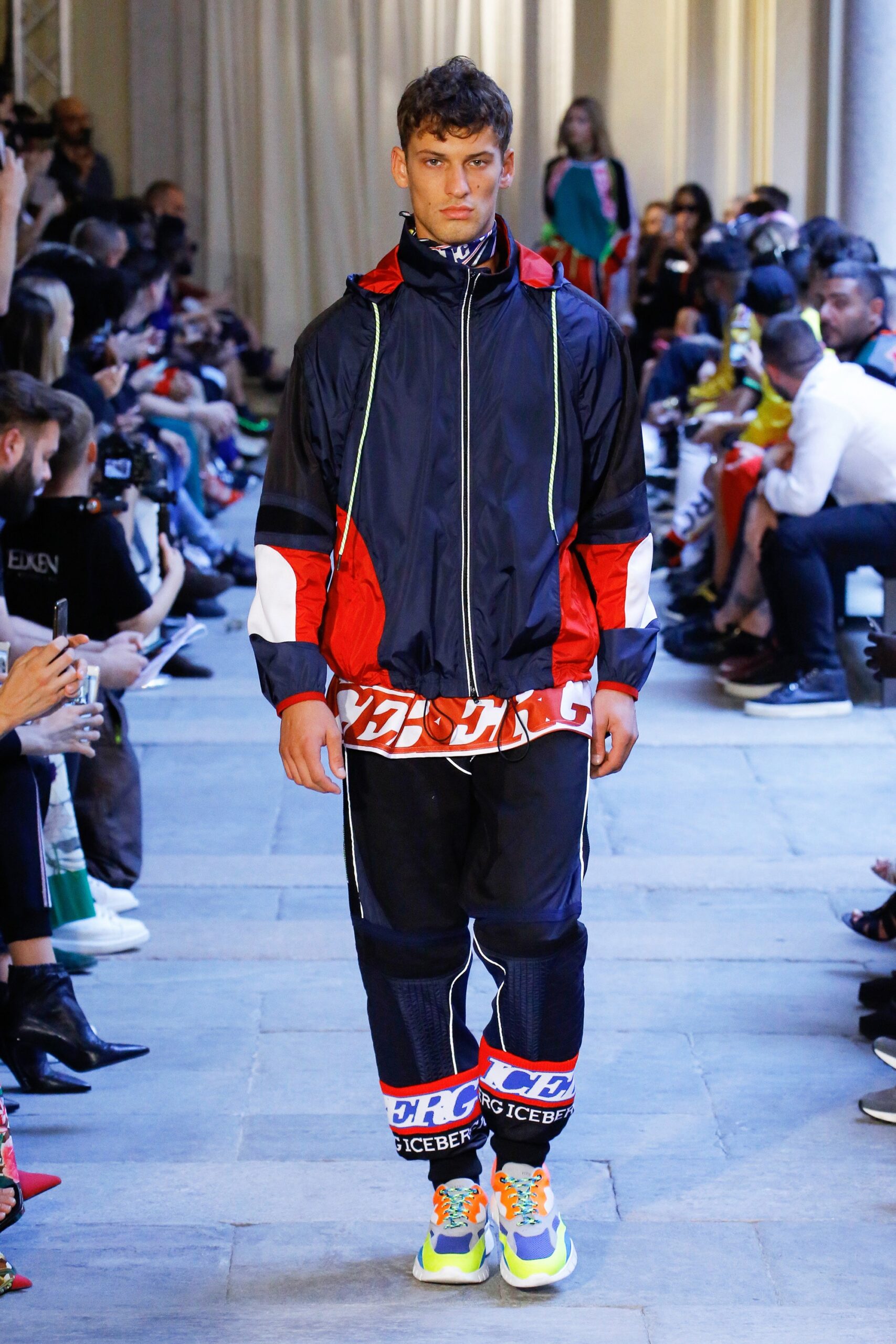 Iceberg S/S 19 Look 24