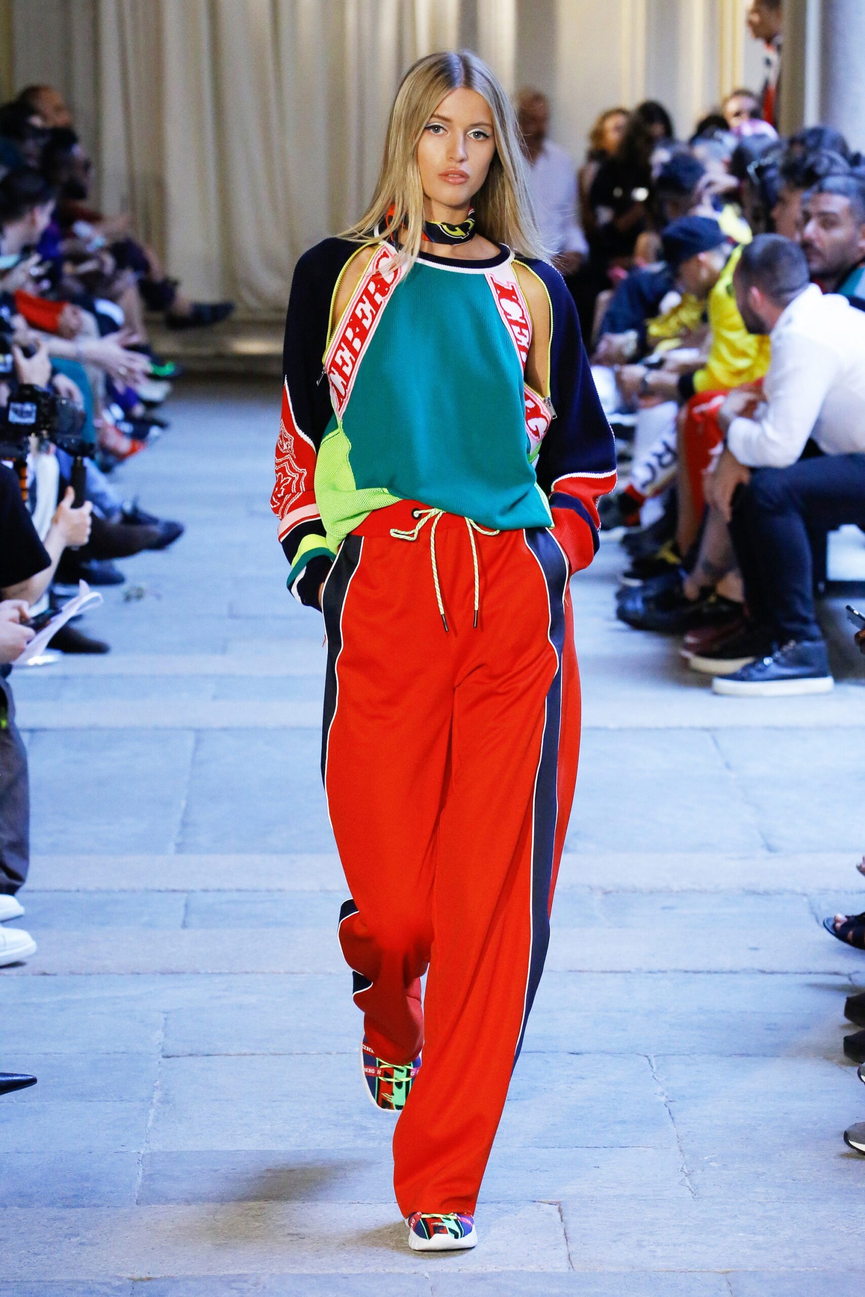 Iceberg S/S 19 Look 25