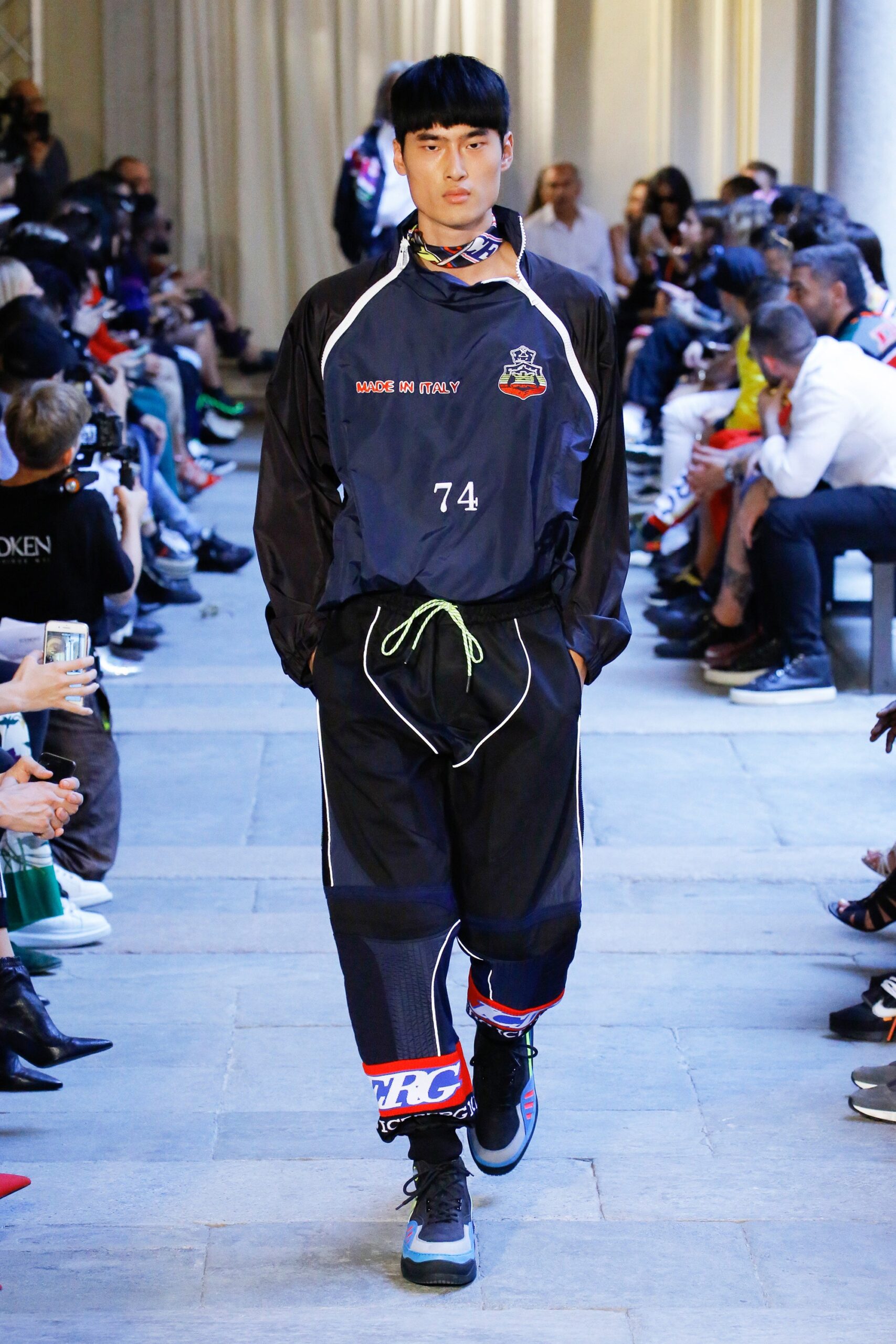 Iceberg S/S 19 Look 28