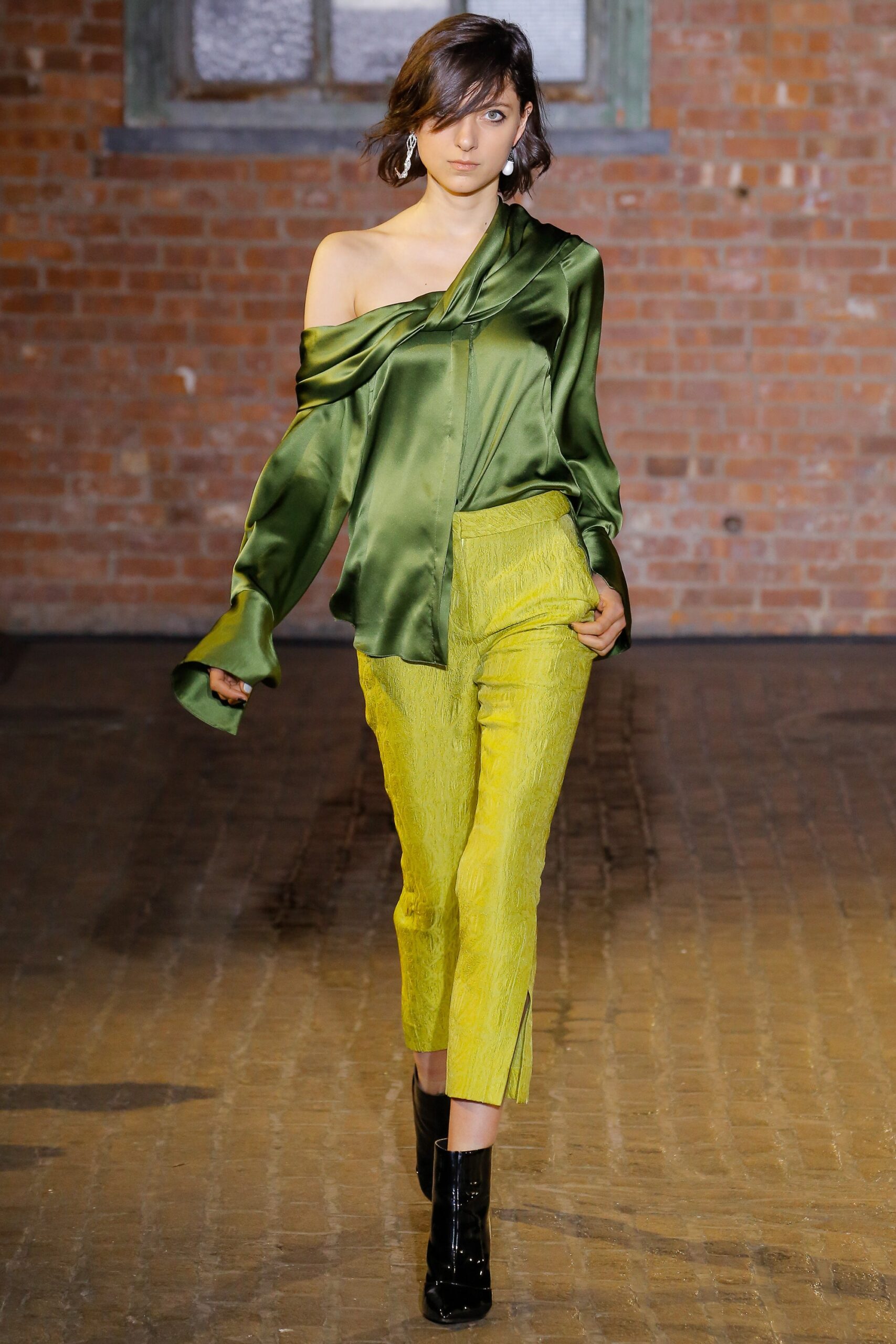Hellessy F/W 17 Look 8
