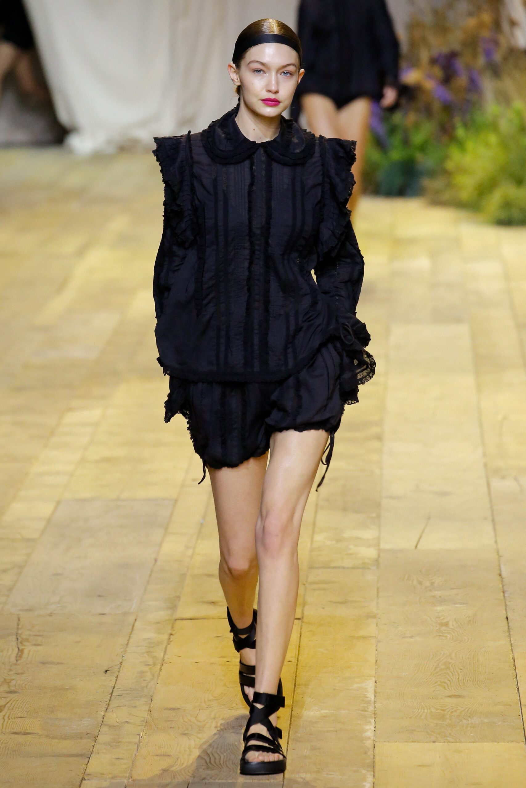 H&M Studio S/S 17 Look 1