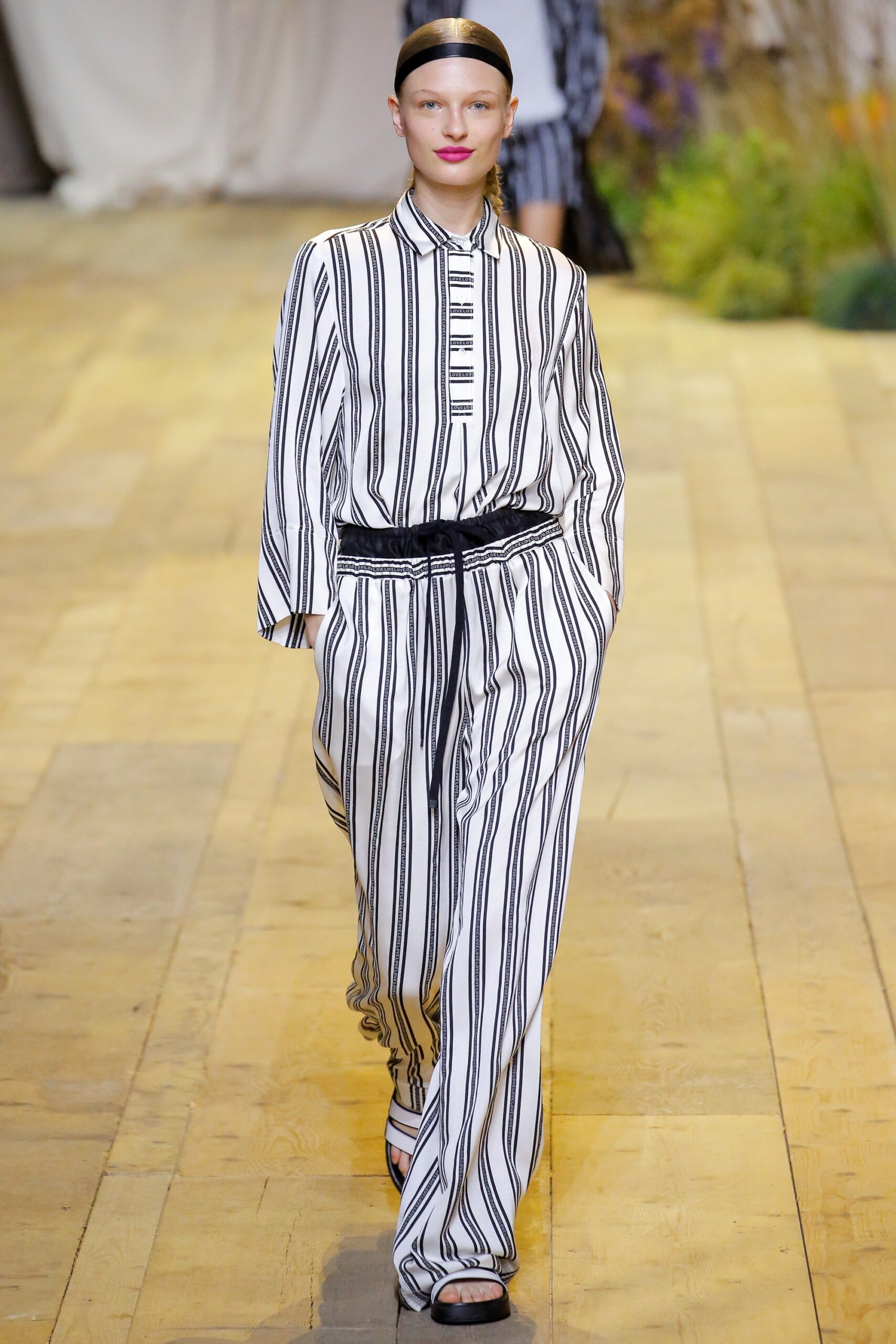 H&M Studio S/S 17 Look 20