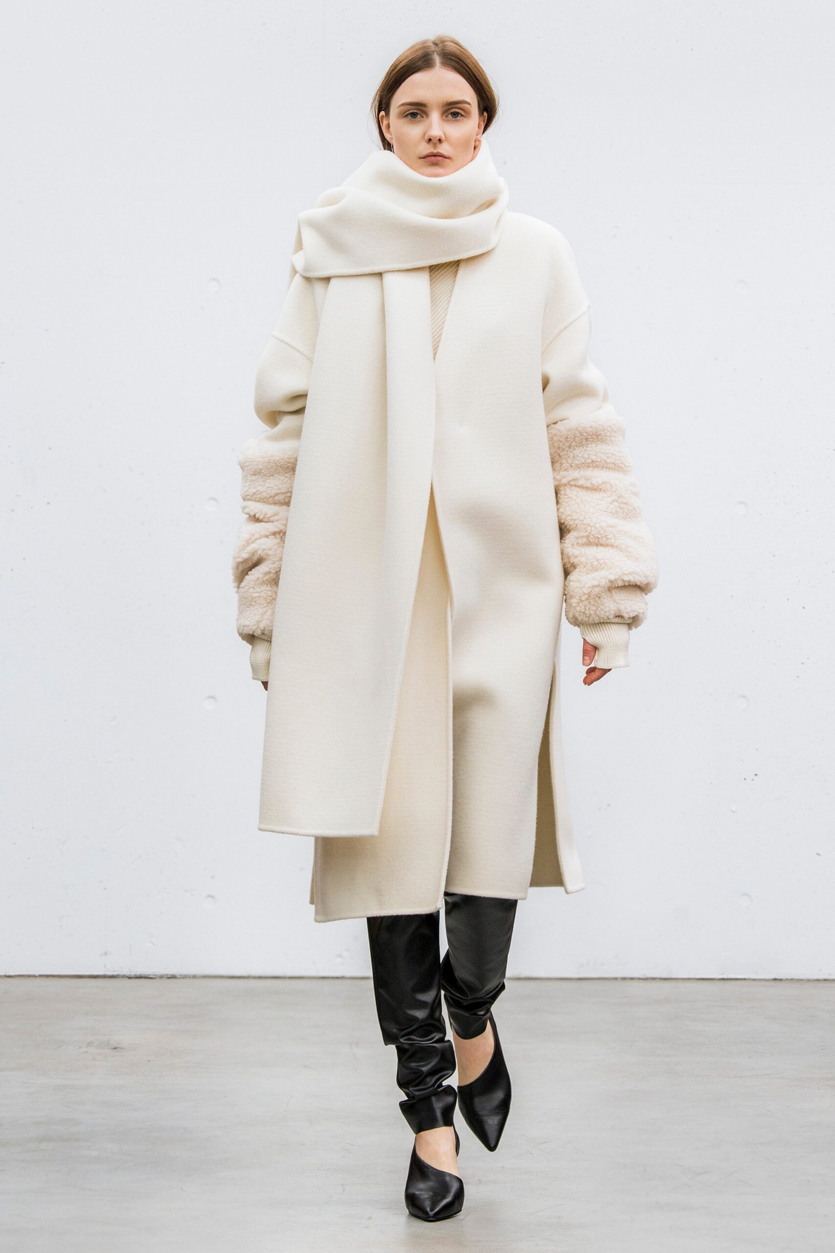 Hyke Tokyo F/W 18 Look 14