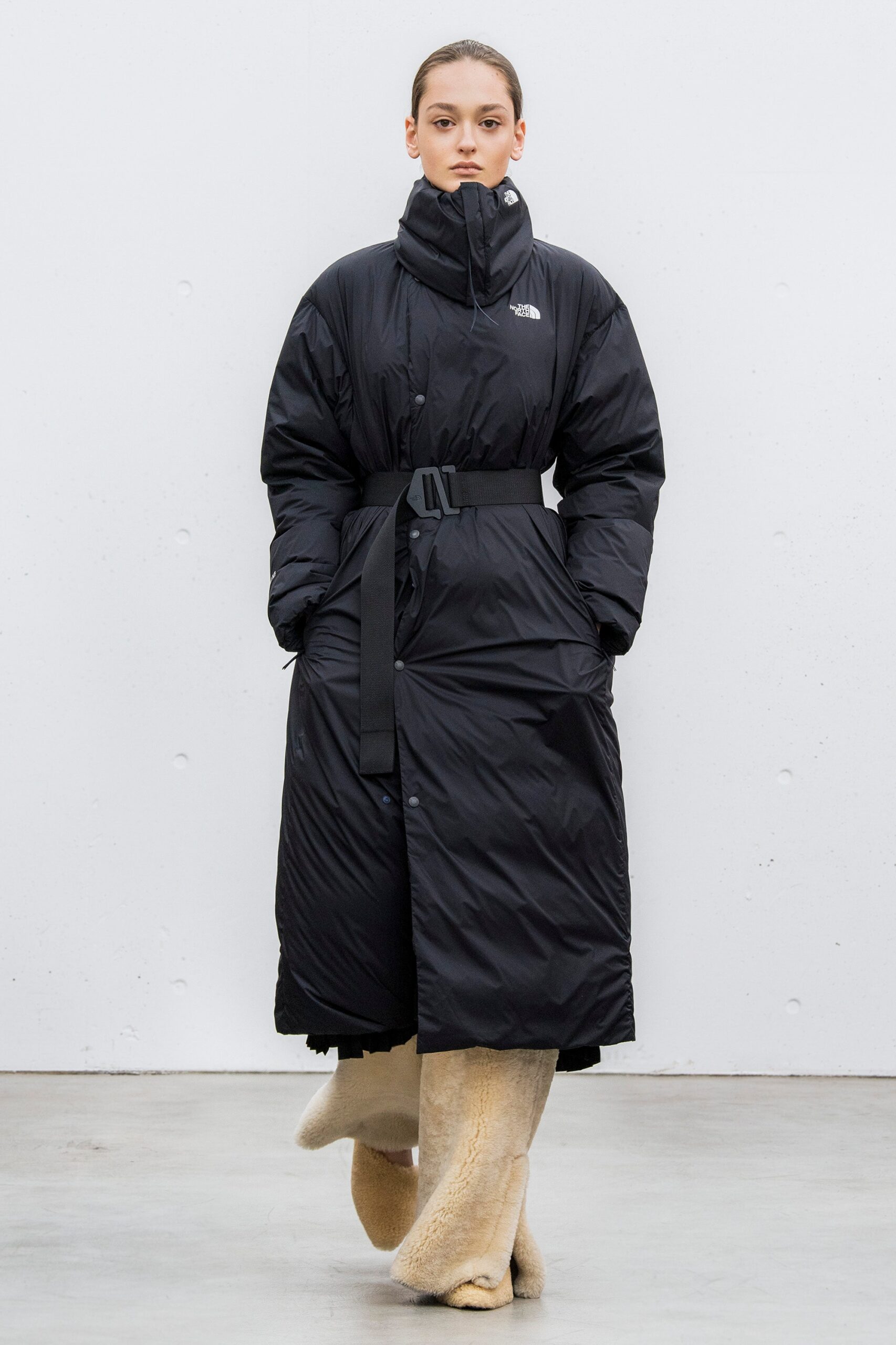 Hyke Tokyo F/W 18 Look 21