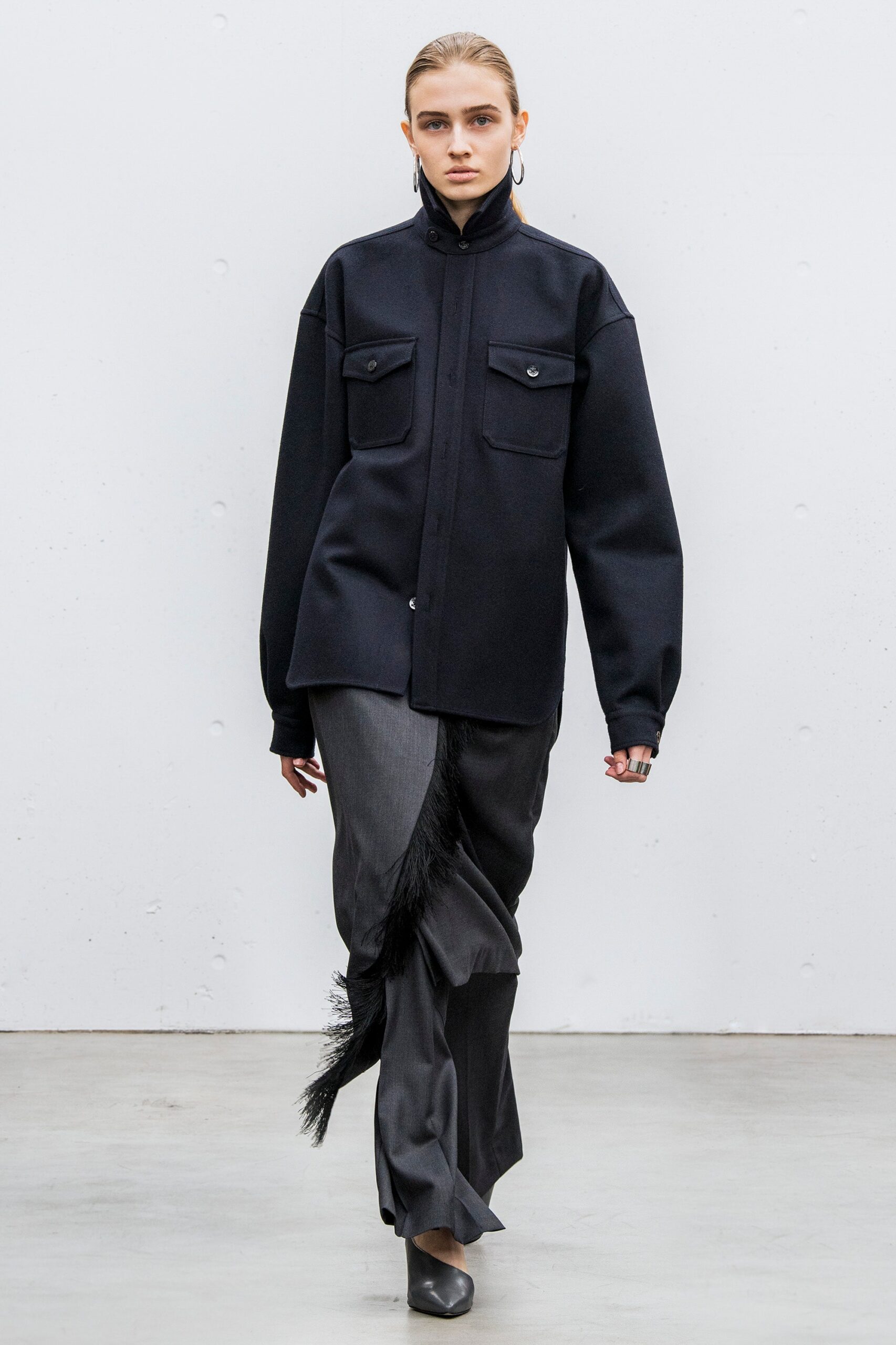 Hyke Tokyo F/W 18 Look 23