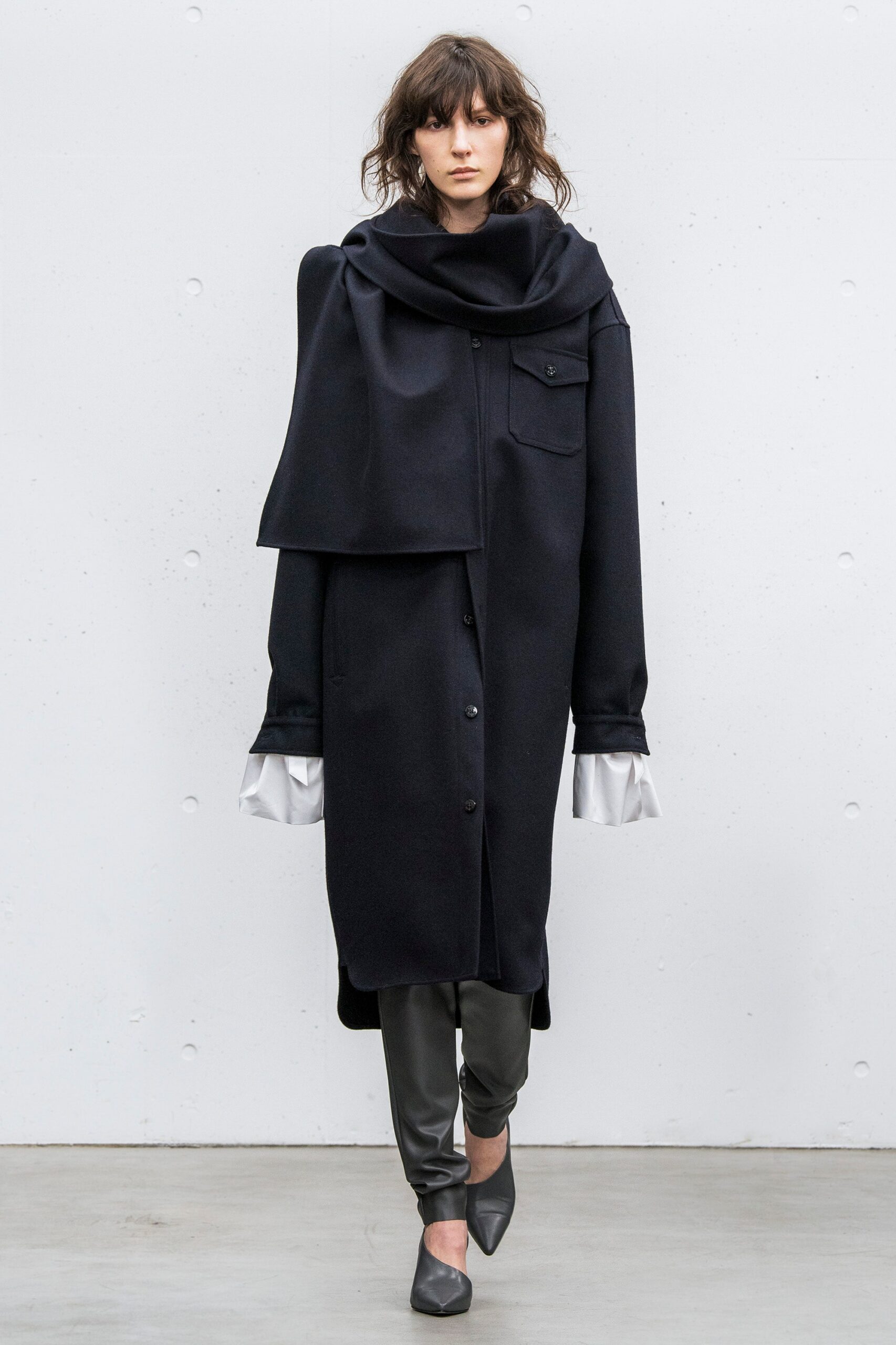 Hyke Tokyo F/W 18 Look 29