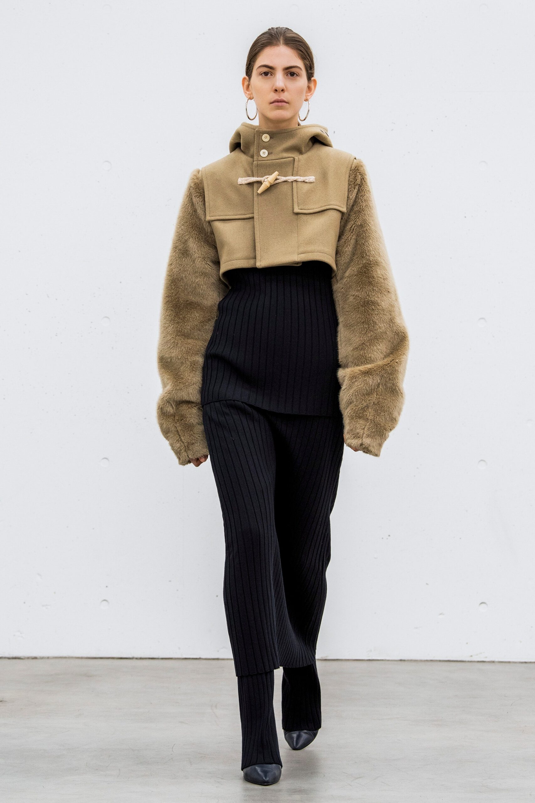 Hyke Tokyo F/W 18 Look 31