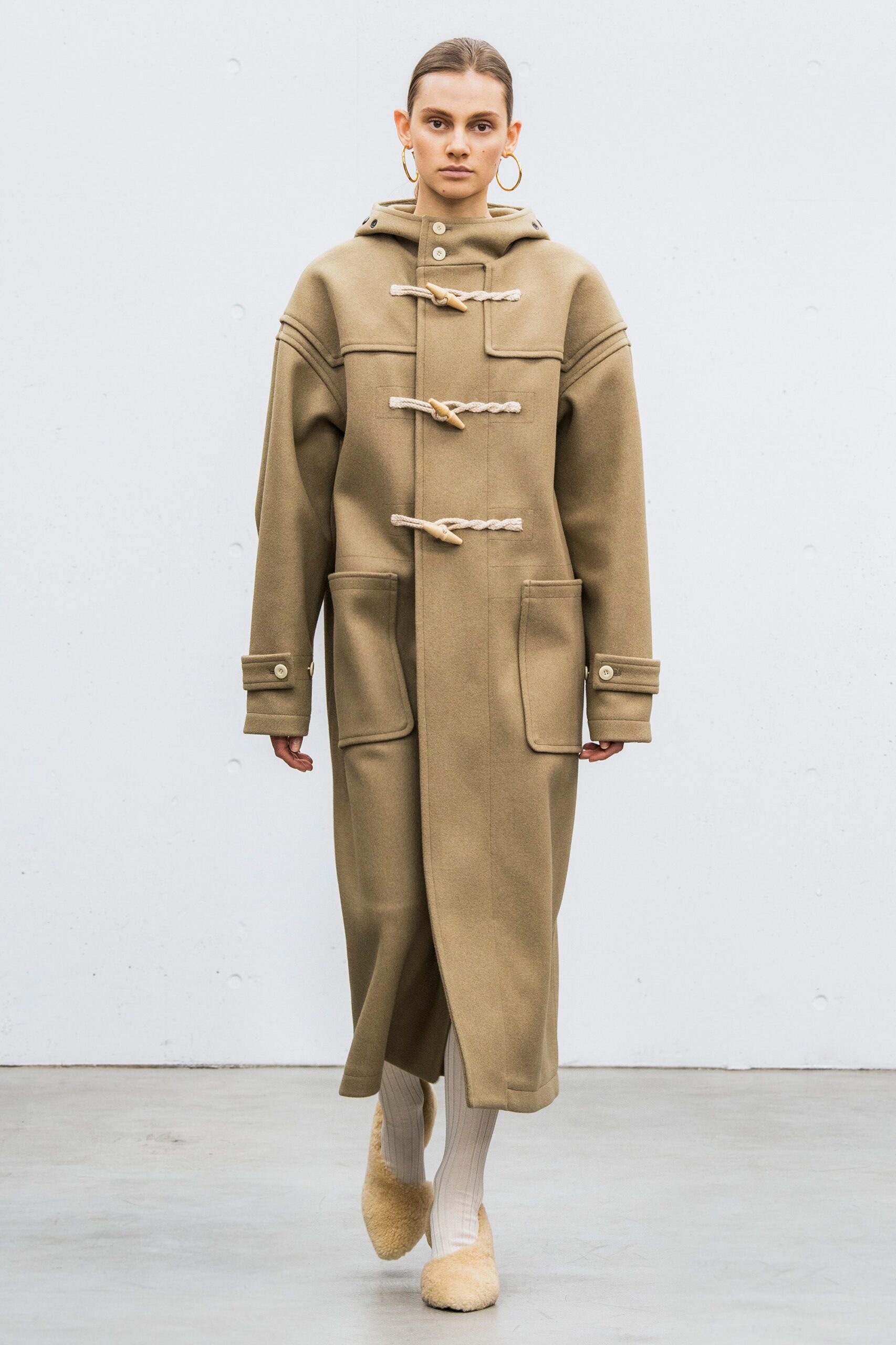 Hyke Tokyo F/W 18 Look 32