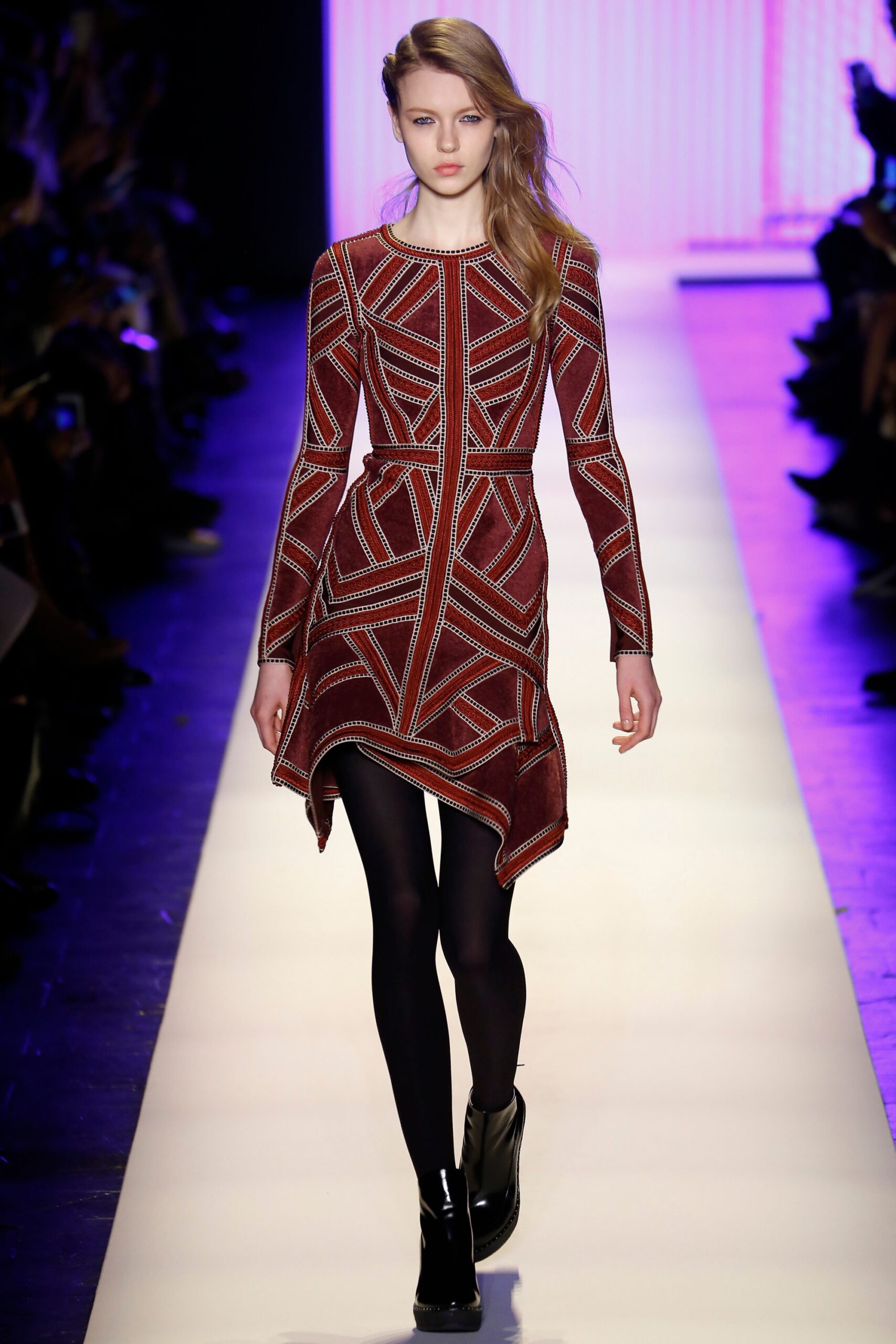 Hervé Léger by Max Azria F/W 16 Look 13