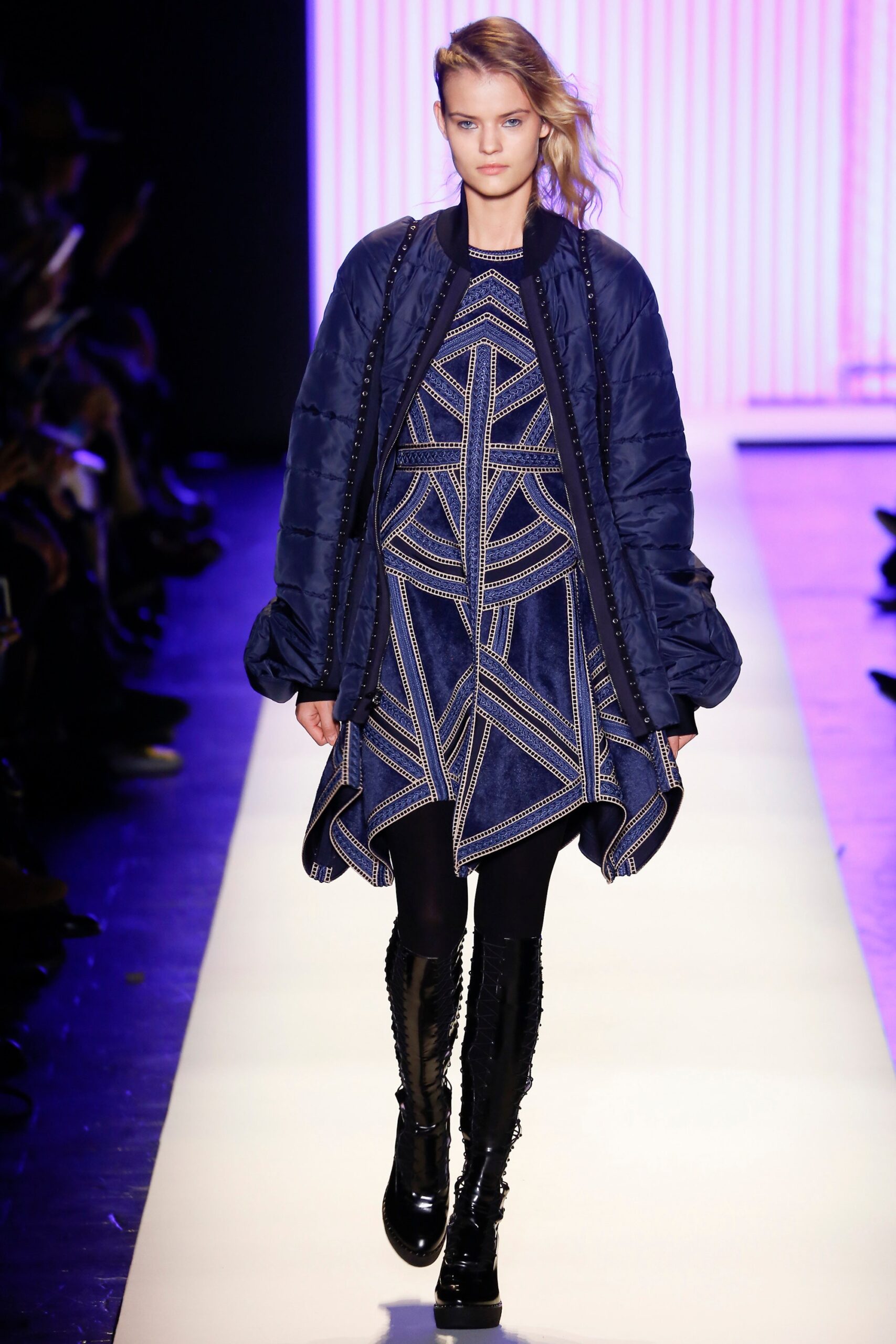 Hervé Léger by Max Azria F/W 16 Look 15