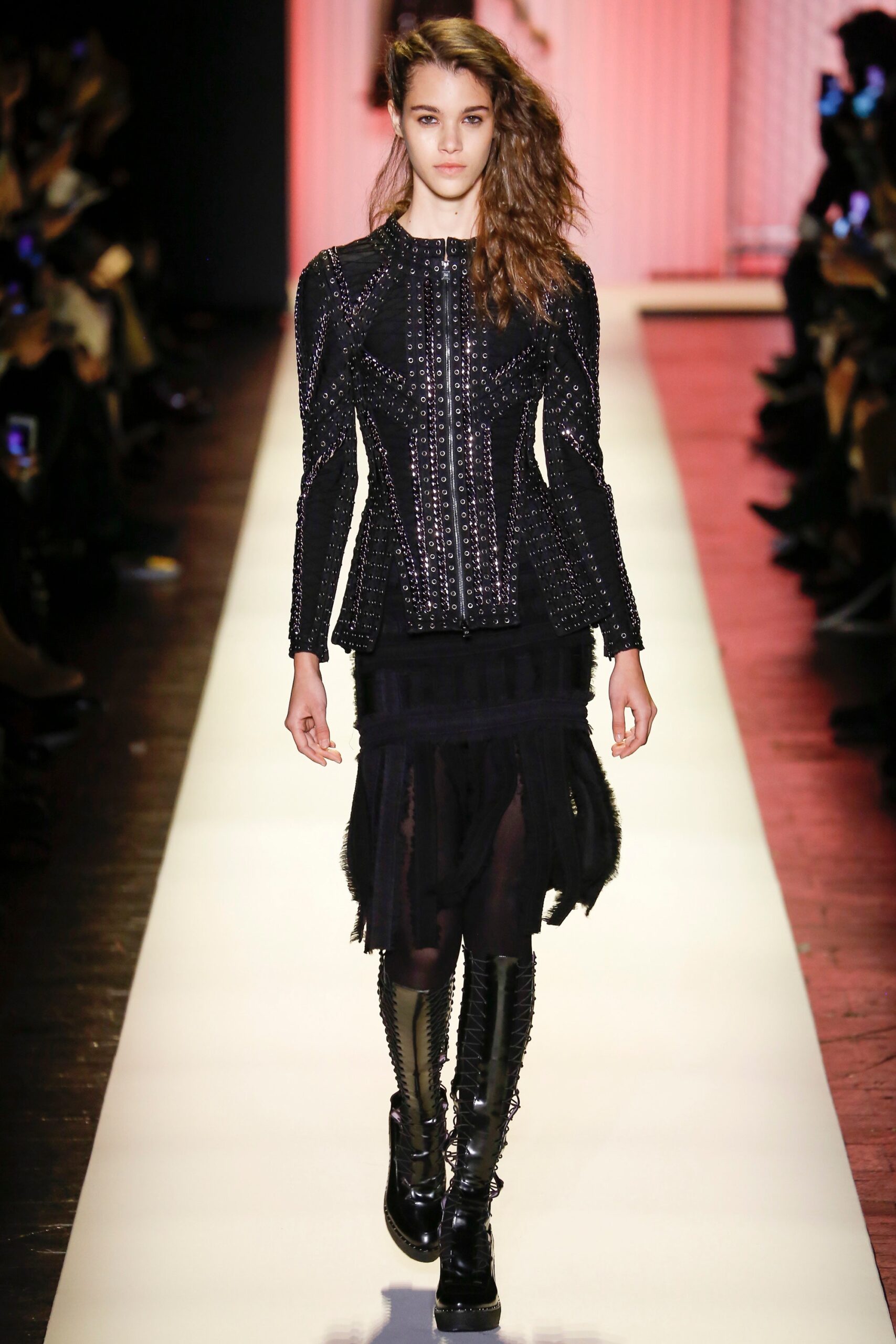 Hervé Léger by Max Azria F/W 16 Look 24